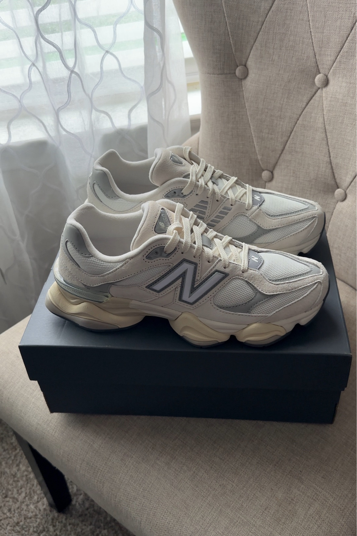 New Balance "Sea Salt”

#LTKGiftGuide #LTKSeasonal #LTKShoeCrush