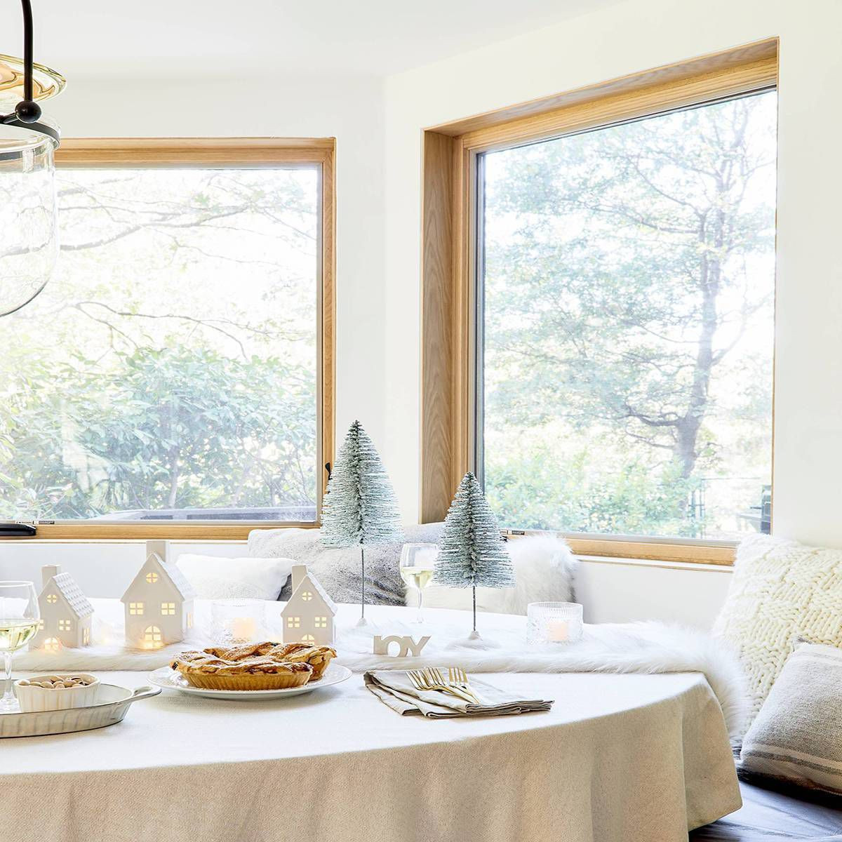 11" Porcelain Beaded Rim Dinner Plate White - Threshold™: Solid Textured Round Microwave & Dish... | Target