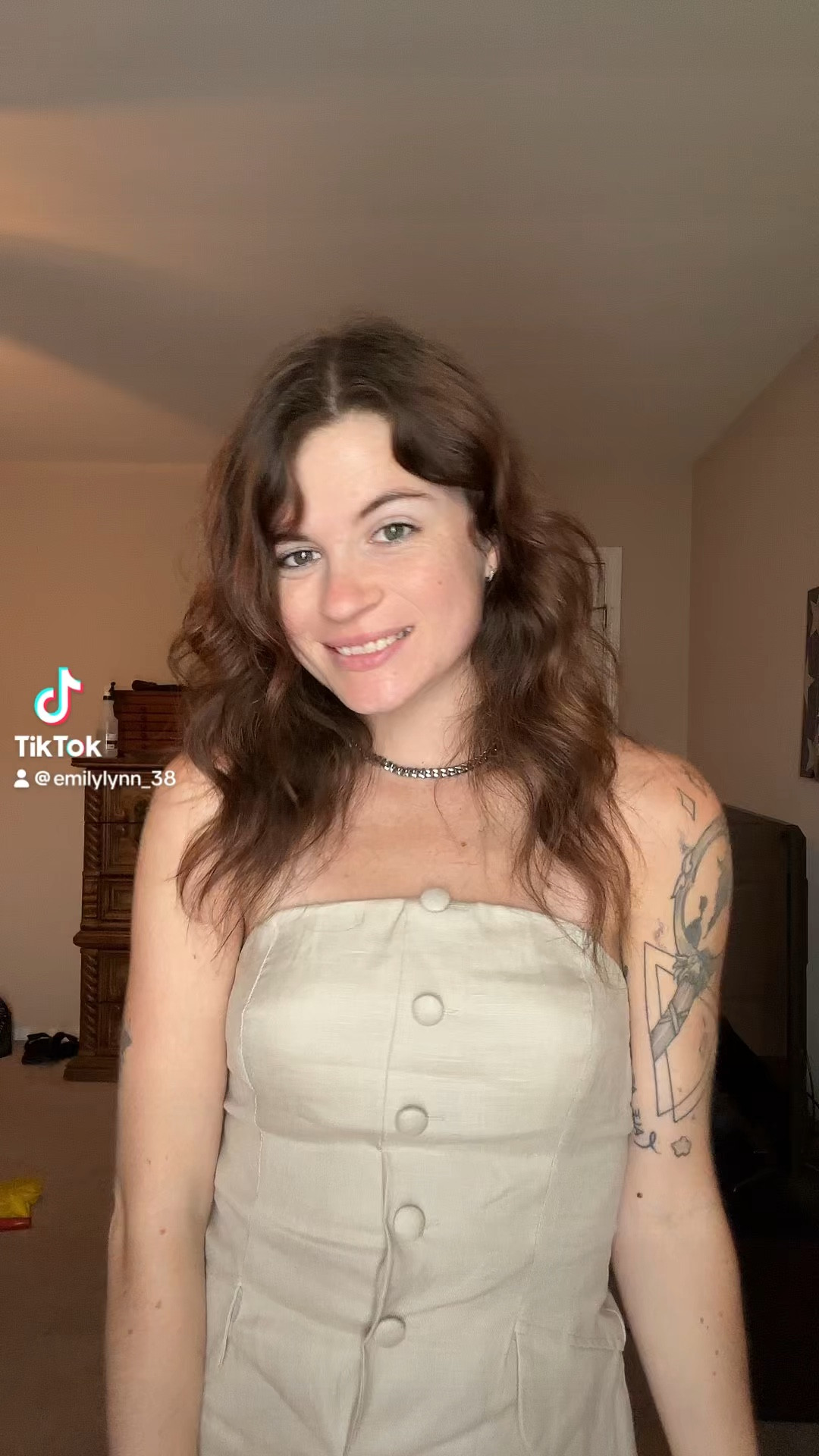 The cutest romper and I got it in a XS! Pretty true to size! 

#LTKVideo #LTKfindsunder50 #LTKstyletip