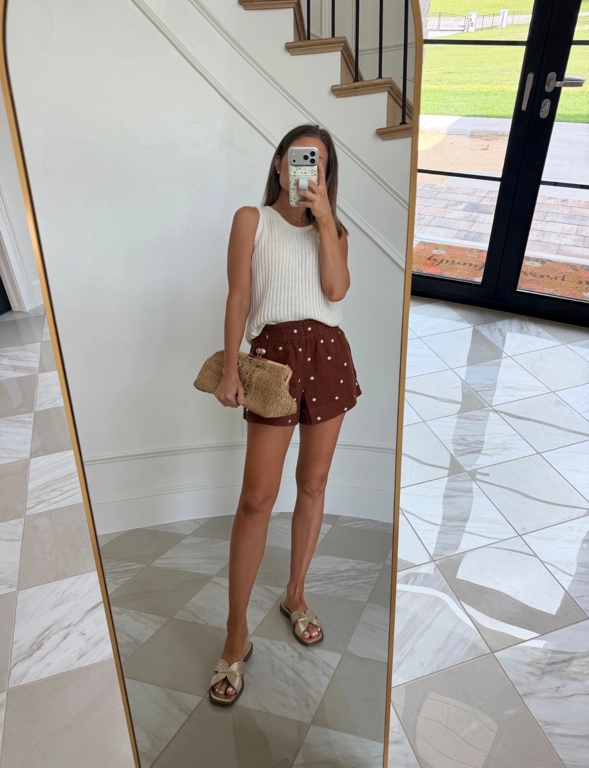Cool girl vacation/brunch summer outfit! 




Summer outfits, shorts, polka dots, beach vacation, outfit inspo, brunch outfit

#LTKootd #LTKSeasonal
