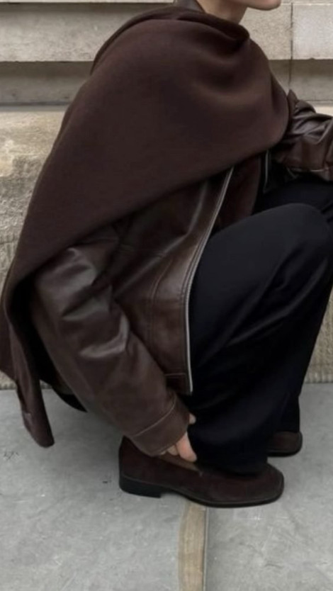 A brown leather jacket paired with a matching scarf creates a polished, layered look that feels timeless for fall. The rich tones add warmth and depth, making it an easy way to elevate any outfit this season. 

 #LTKSeasonal #LTKStyleTip #LTKWorkwear