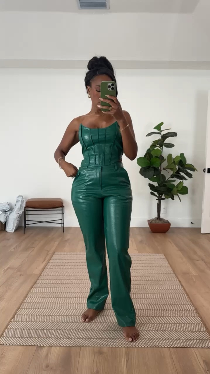 Date Night Outfits From Amazon 🥂

date night outfits // date night dress // amazon finds // amazon fashion // amazon fashion finds // amazon must haves // affordable fashion // summer dress amazon // summer dress // summer outfits

#LTKStyleTip #LTKFindsUnder50 #LTKFindsUnder100