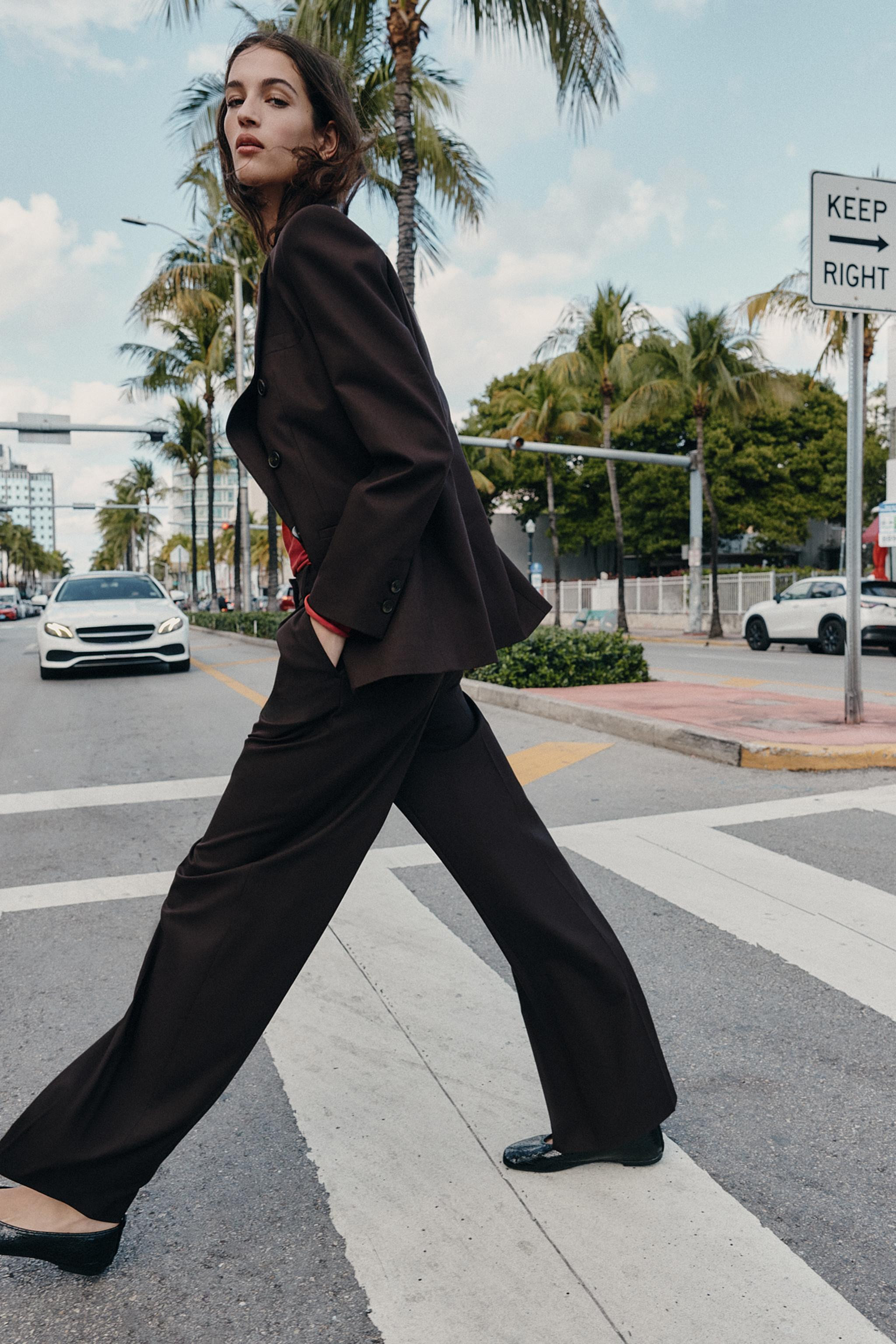 DOUBLE BREASTED BLAZER WITH SHOULDER PADS | Zara US