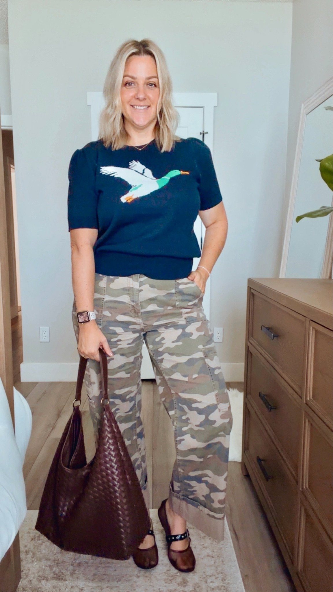 Pants: L Long | Duck sweater: L | Flats: sized up ½ size 🤎🦆

#LTKootd #LTKOver40 #LTKMidsize