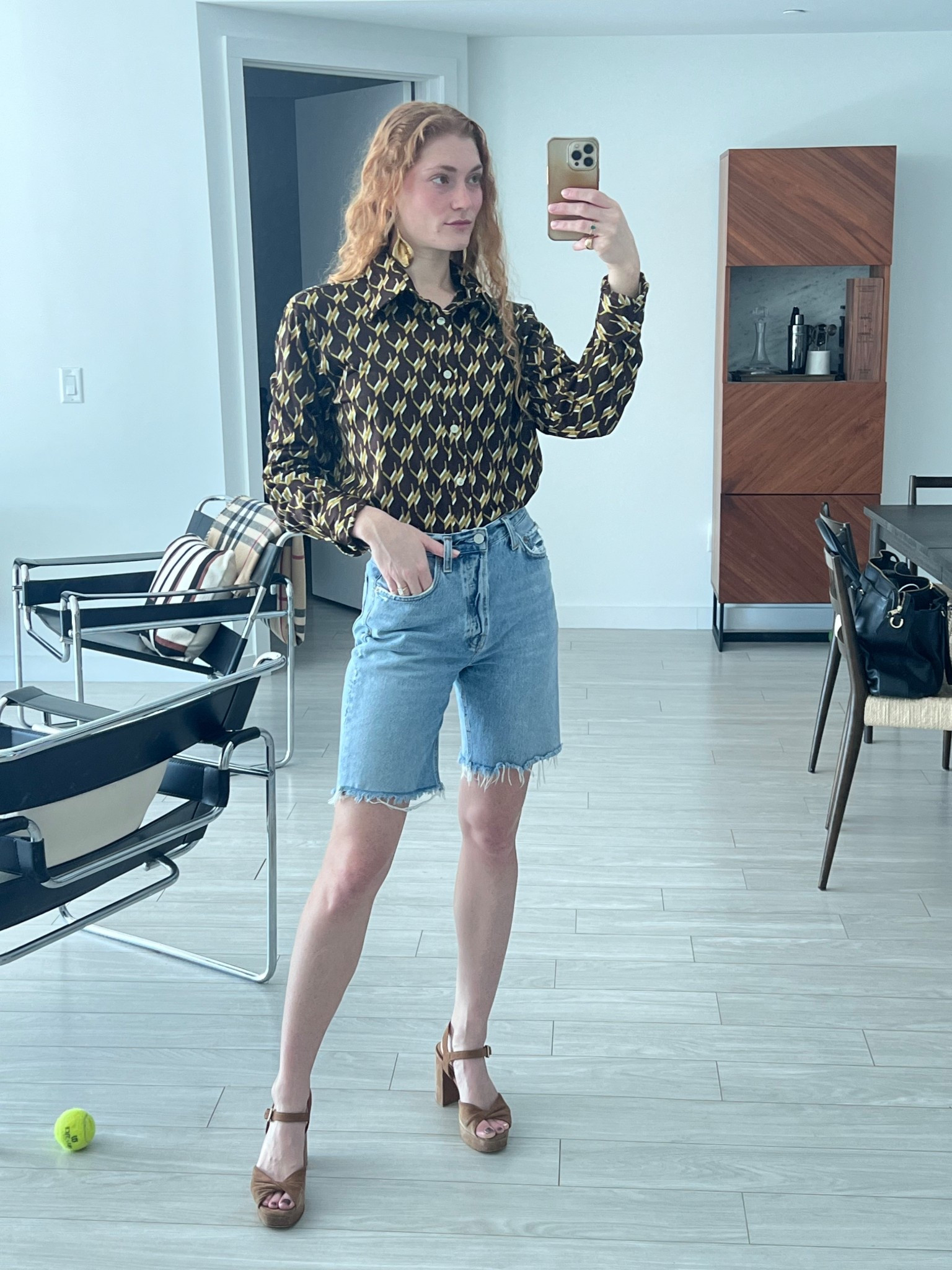 The most flattering denim Bermuda shorts 