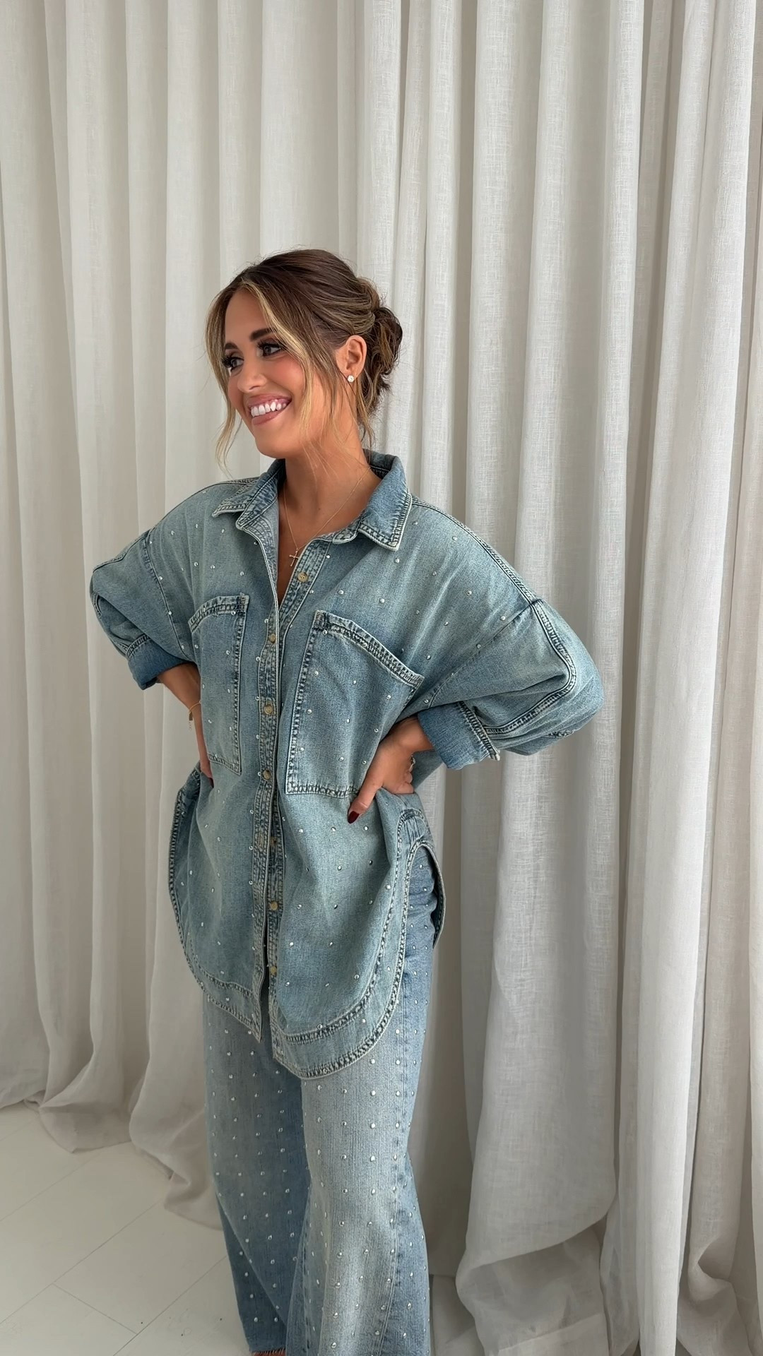 ALEXA30 for 30% + if you spend $200, you’ll also get $50 back on 12/11, to use for holiday gifting through 12/25! 

Wearing a 26 petite in jeans (SO soft, like sweatpants honestly!) & a small in the button down (can join waitlist!). Jeans are also available in a black wash as well which I love for a nighttime look. The petite work well with flats for me, but I ended up getting the 26 regular to wear with boots/a heel too! 



#LTKFindsUnder100 #LTKootd #LTKSaleAlert