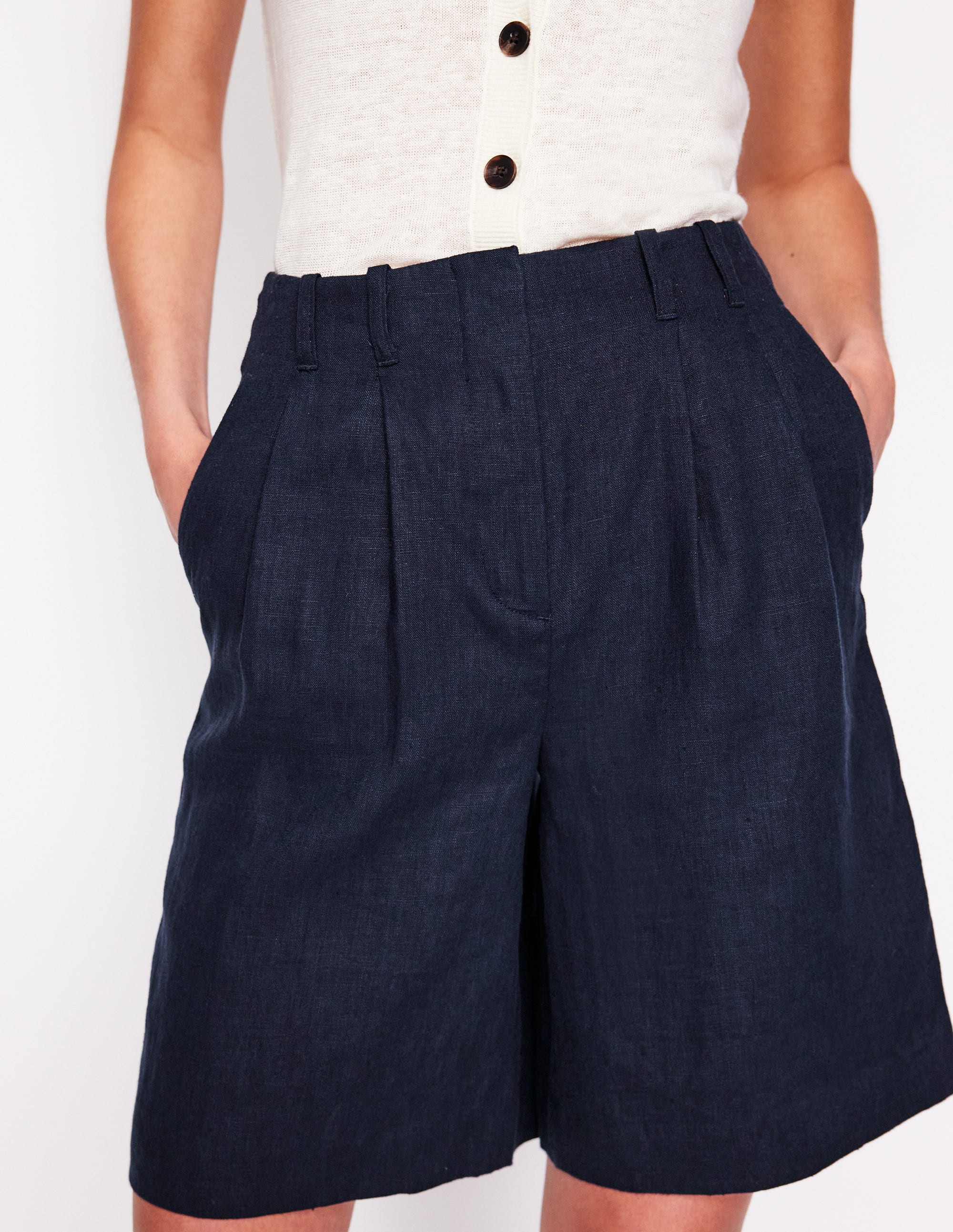 Pleat Linen Wide Leg Shorts-Navy | Boden UK