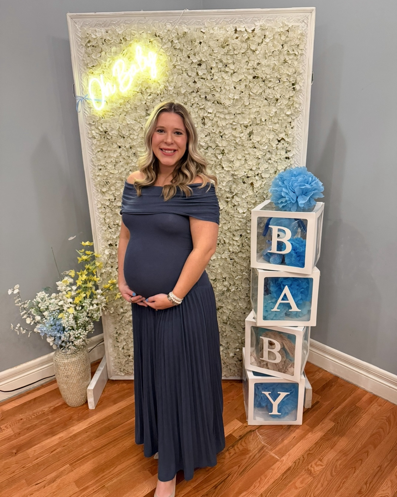 The best baby shower dress!!

#LTKStyleTip #LTKBaby #LTKBump