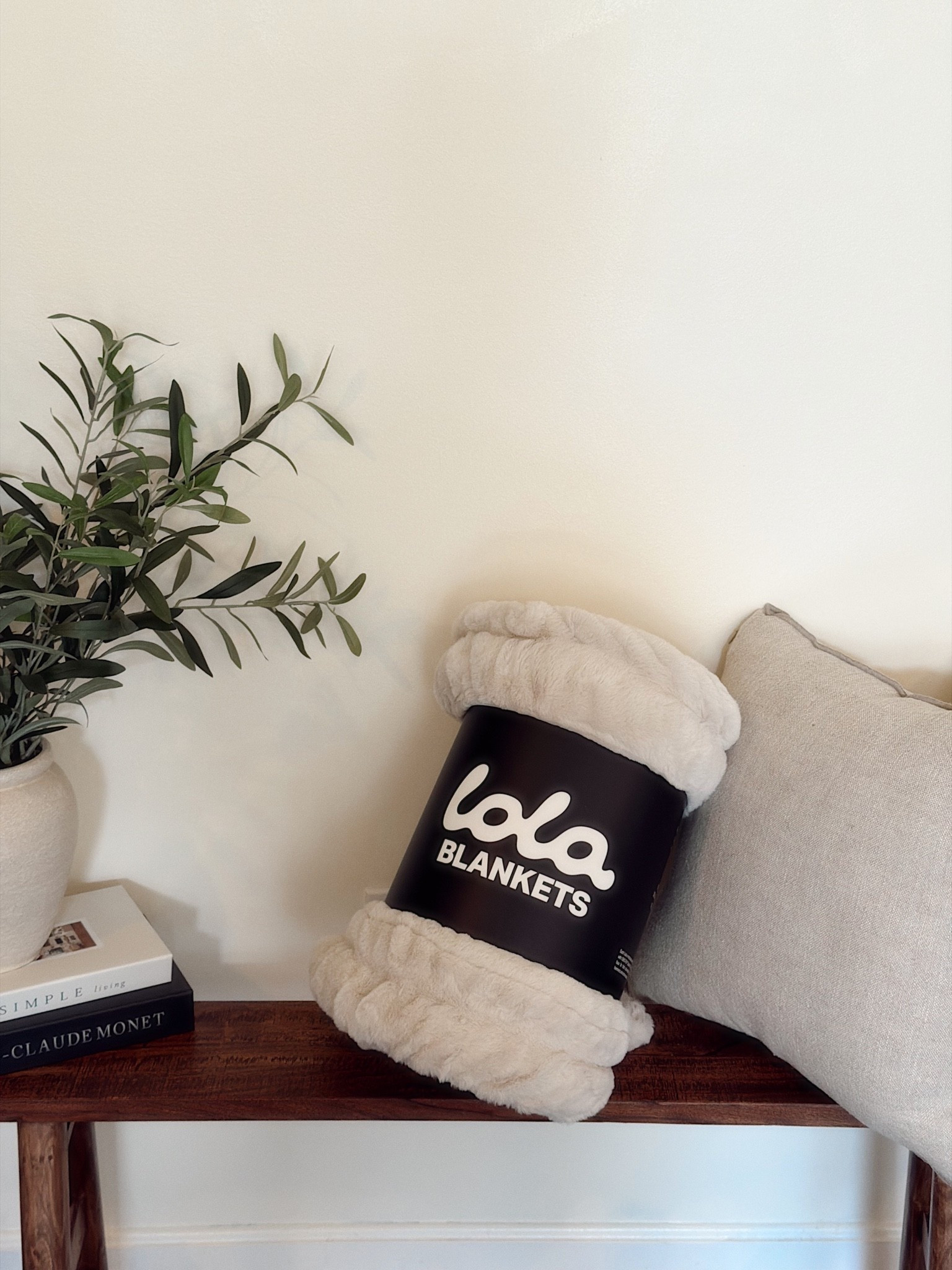 There are no other throw blankets that even compare to Lola blankets! Their softness is unmatched!