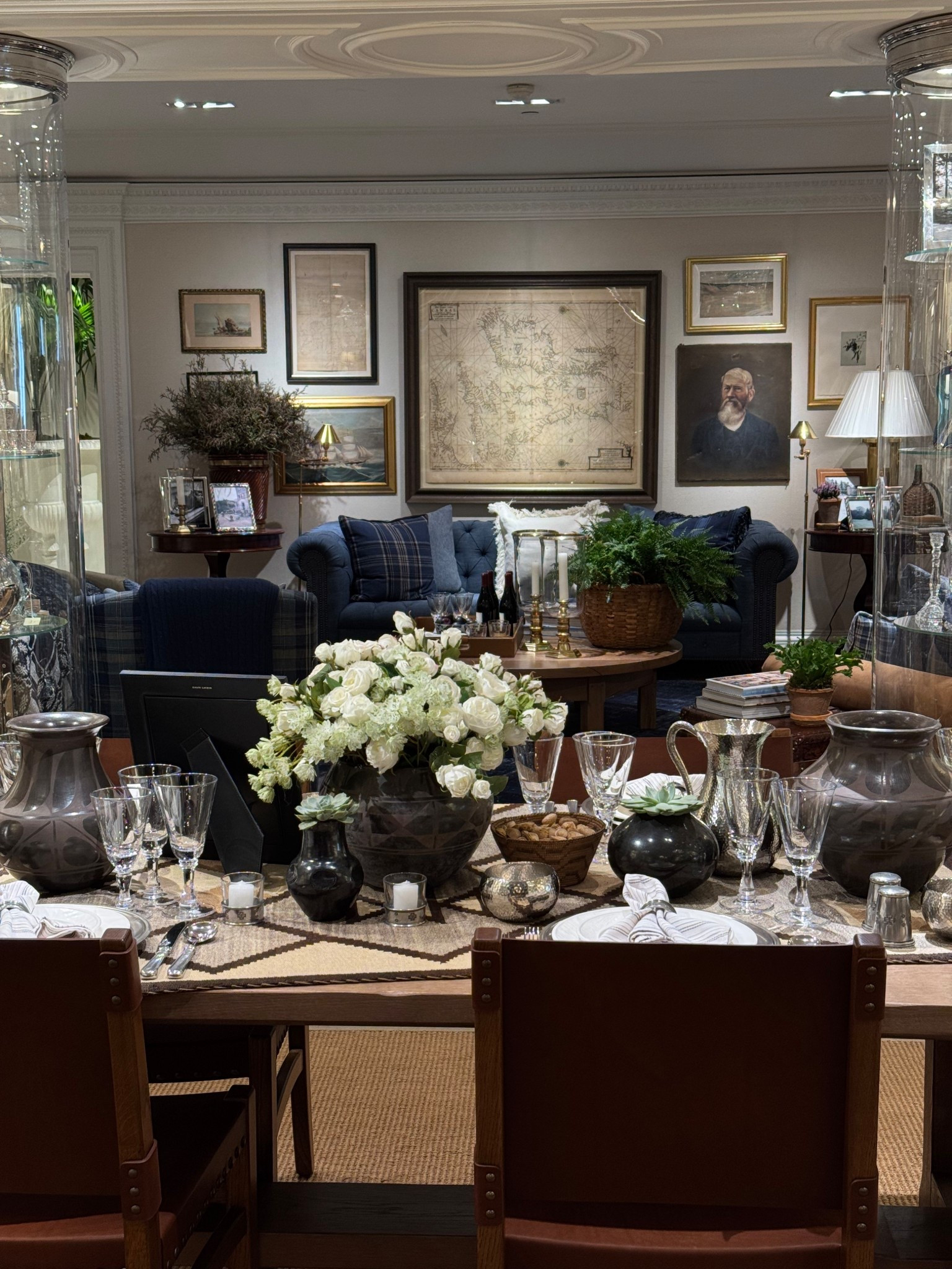 Ralph Lauren Home Fall Collection

Ralph Lauren aesthetic, classic home decor, fall tablescape, Thanksgiving tablescape

#LTKHome #LTKGiftGuide #LTKSeasonal