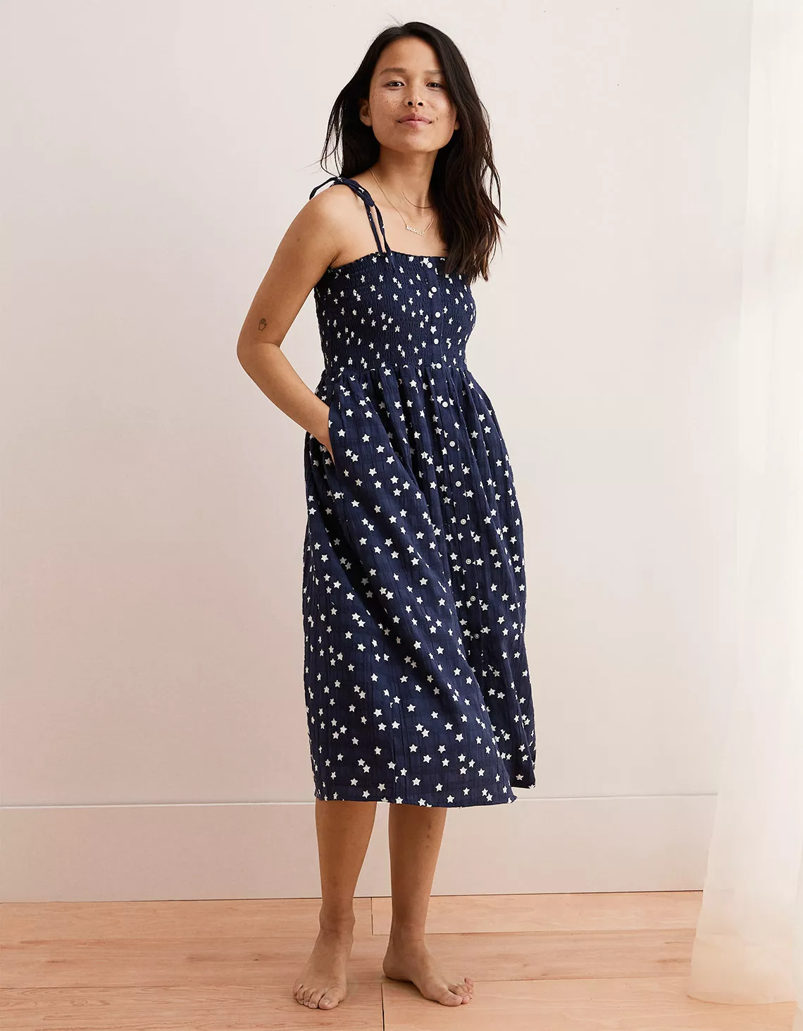 Aerie smocked store button down dress