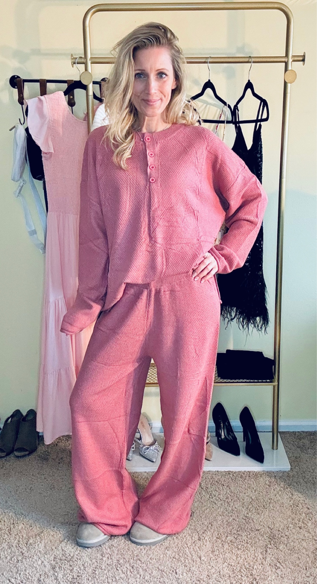 Date night looks ✨

#womensfashion #datenightoutfits 

#LTKfindsunder50 #LTKstyletip