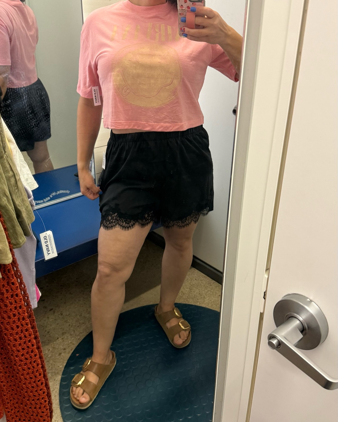 Old Navy Finds Under $20

Found some cute basics at Old Navy that are actually affordable. ☀️

The lavender tank is one of those wear-with-everything staples, and the graphic tee paired with the lace-trim shorts is such a comfy summer combo.

These are the pieces that end up getting worn way more than the trendy stuff.

#affiliate

#LTKootd #LTKSaleAlert #LTKMidsize