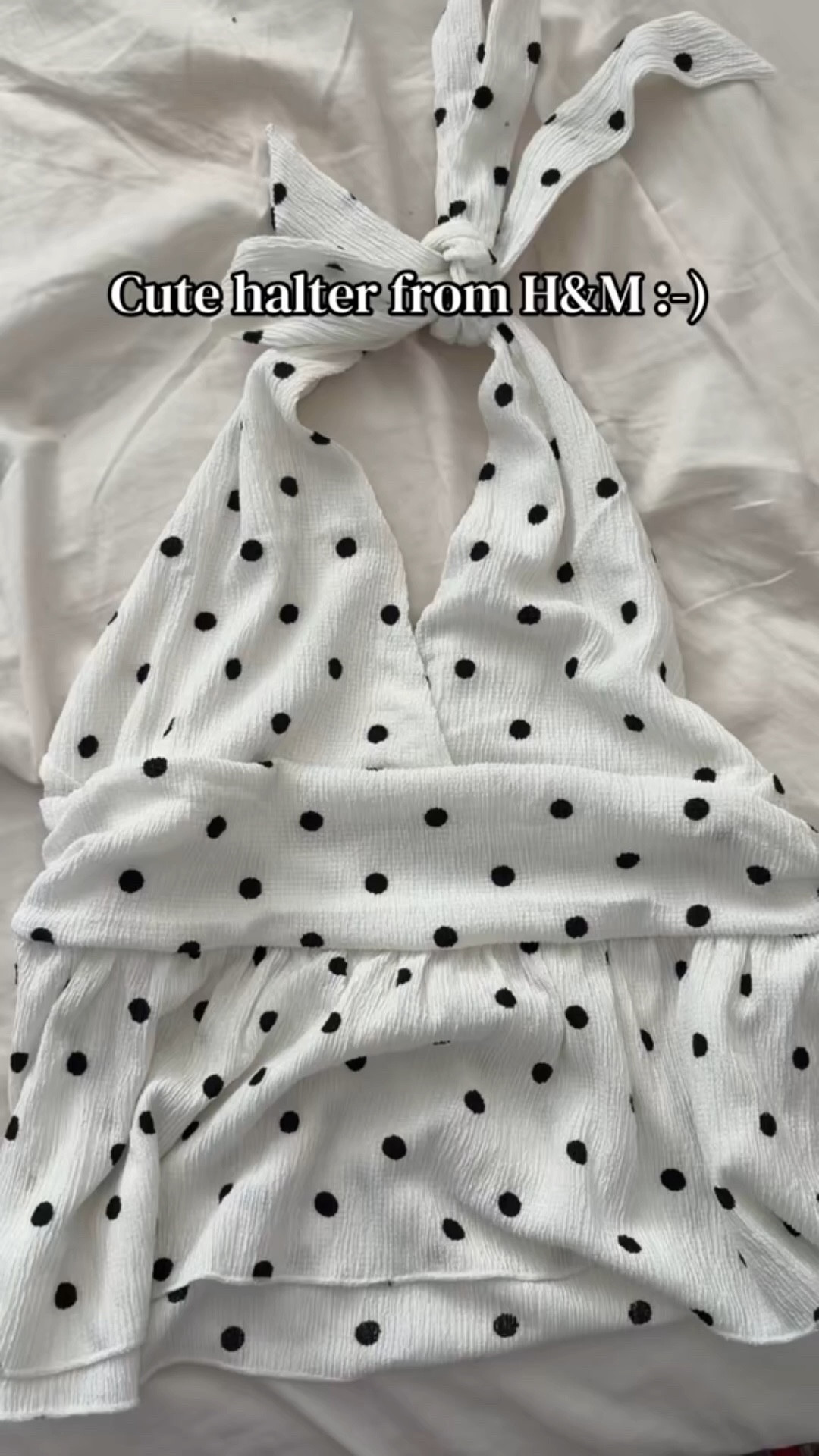Cute polka dot top for the summer! 