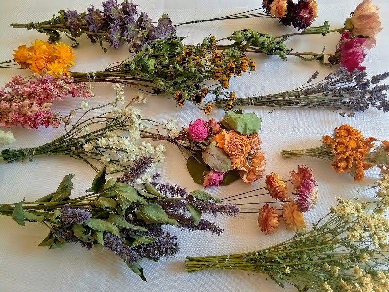 14 Mini Dry Flower Bouquets-Dry Flowers for Crafting-Short Stem Dried Flowers-Dry Flowers for Res... | Etsy (US)