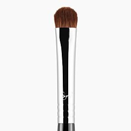 E57 Firm Shader Brush | Sigma Beauty