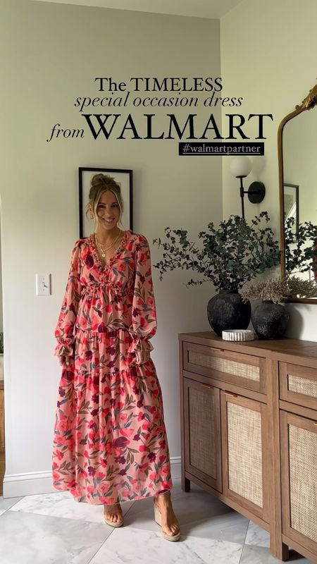 #walmartpartner @walmartfashion 
Literally the perfect special occasion dress! Comes in so many color options & is flattering on all body types 🫶🏼 (wearing size small)
#walmartfashion 