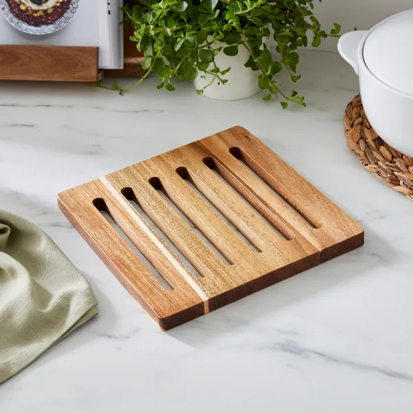 Wooden Trivet Acacia | Dunelm