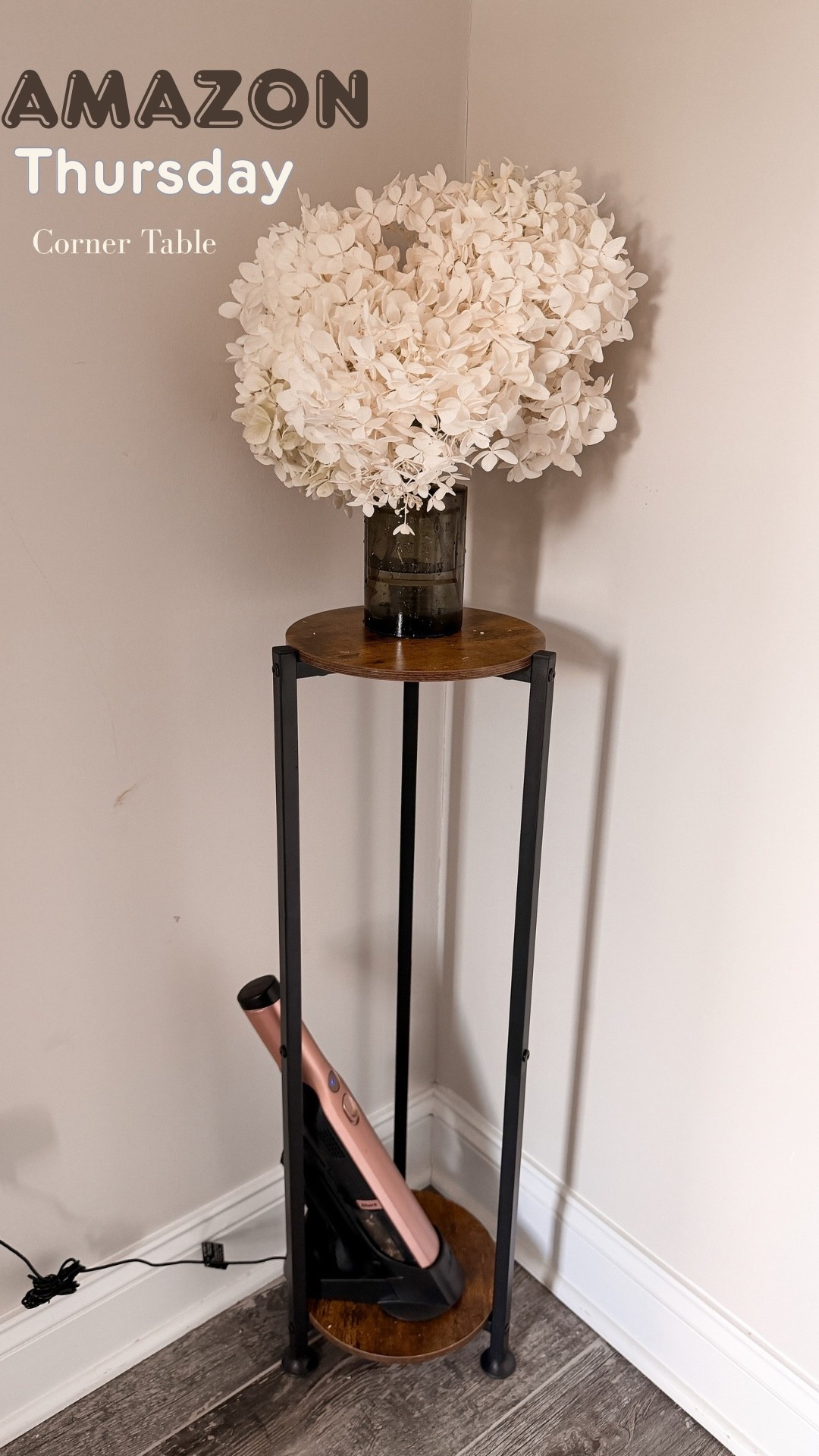 Amazon Thursday

This corner table is the perfect home for my new shark vacuum and under $25. Perfect for the mud room by the garage.

#LTKSeasonal #LTKdayinmylife #LTKHome