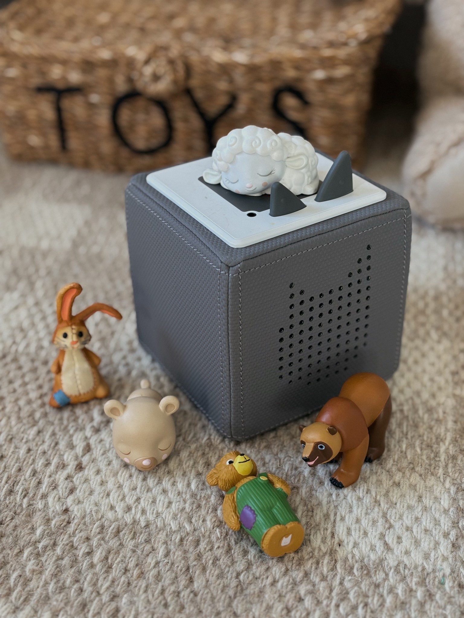 Our go-to for music and stories 🤎 The Tonie Box makes it easy for little ones to enjoy classic lullabies and timeless stories — simple, fun, and perfect for independent play or quiet time.

Tonie Box, baby music box, toddler audio stories, classic lullabies, kids audio books, independent play, Montessori toys, neutral baby toys, LTK baby, LTK kids, LTK holiday

#LTKBaby #LTKTravel #LTKGiftGuide