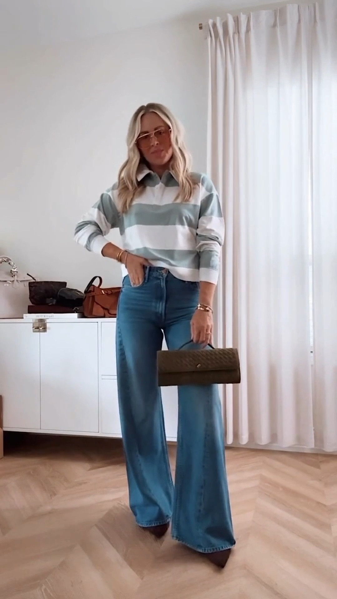 Best selling jeans back in stock! 🔥🔥🔥. TTS 
Top: small
Cardigan: med
Jeans: 27

#LTKFindsUnder50 #LTKSeasonal #LTKootd