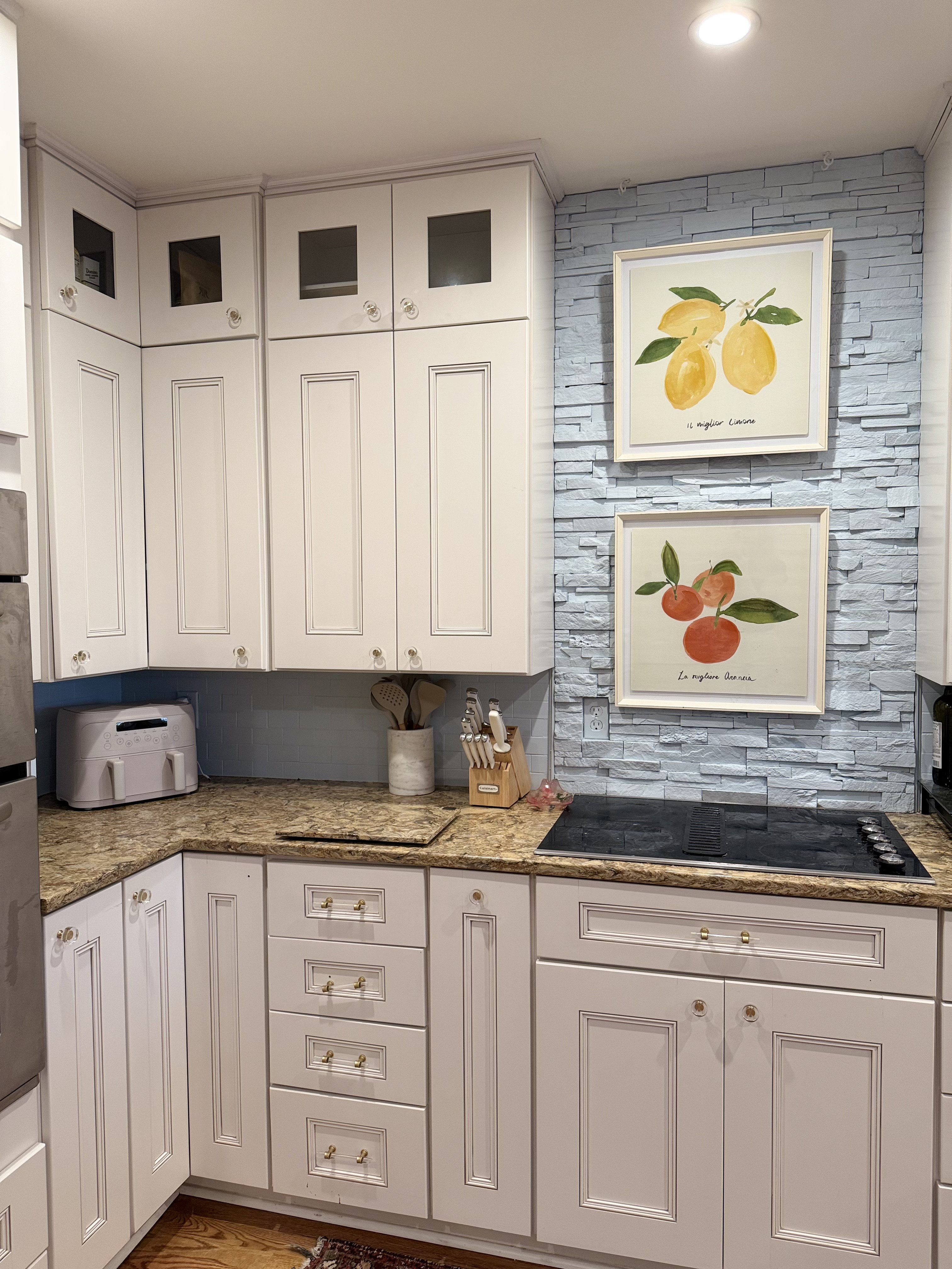 My kitchen 🩵

#LTKSaleAlert #LTKStyleTip #LTKHome