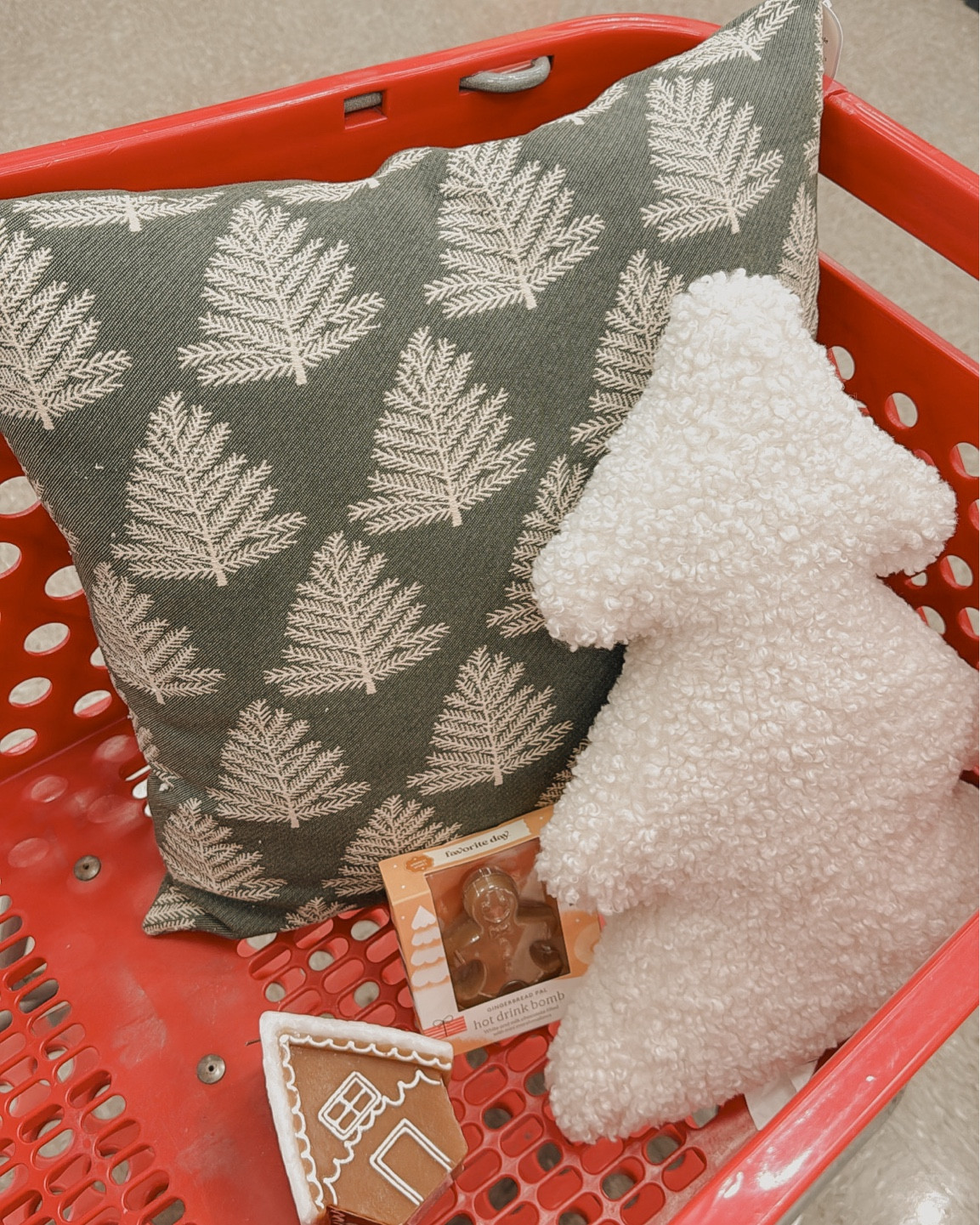 Target Christmas Haul✨🤍

#LTKGiftGuide #LTKHoliday #LTKSeasonal