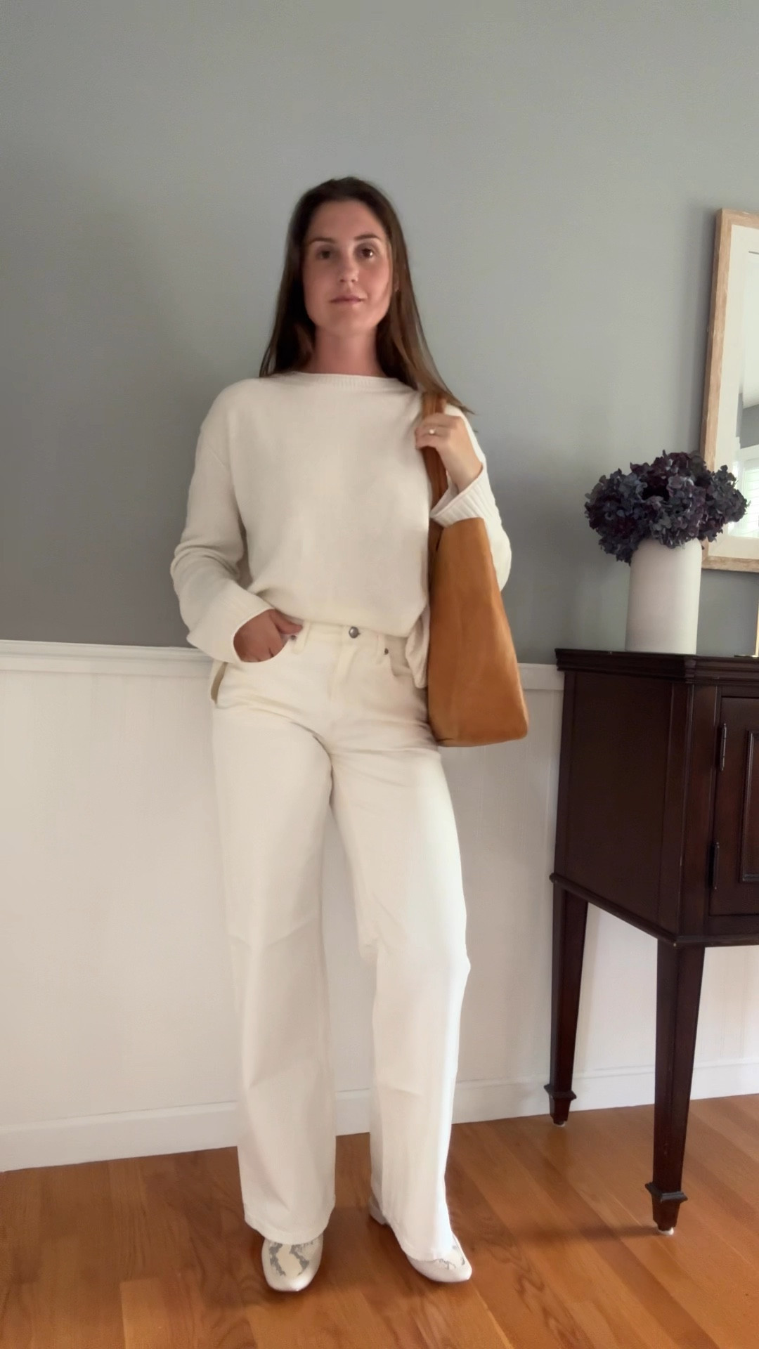 All white fall outfit featuring my new favorite pair of white denim 🤍 

Sweater weather | fall outfit importation | All white outfit | sweater outfit | ootd

#LTKSeasonal