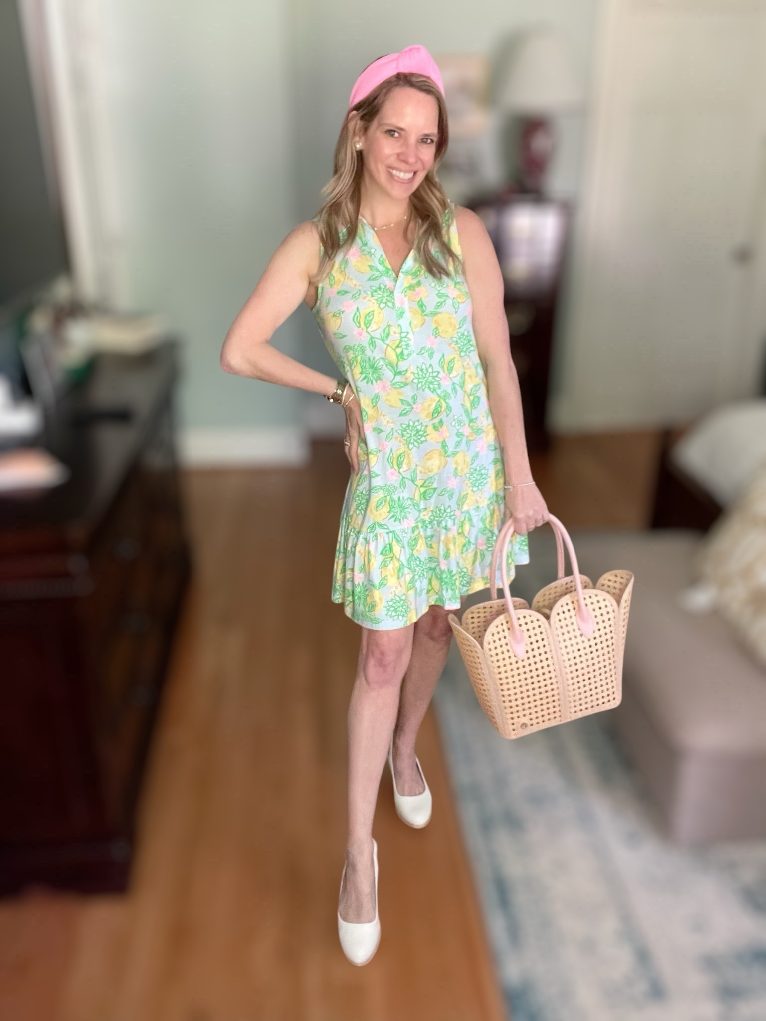 ASHLEYBA for 10% off Melinda Maria jewelry + free 1” diamondette hoops with $115 purchase through 4/15! ✨💎

Serving citrus sunshine in this fun and flirty sleeveless ruffle-hem dress—perfect for beach vacations, spring break, or casual brunches in the sun! ☀️ The lemon and floral print brings all the tropical vibes, while the collar adds a sporty, preppy twist 🍋🌸

I styled it with white flats, a scalloped woven tote 👜, and a pop-of-pink knotted headband for that classic coastal flair. Add a stack of Melinda Maria bracelets and rings for just the right amount of sparkle!


lemon print dress 🍋, resort casual outfit 🏖, spring break outfit inspo ✈️, tropical day dress 🌴, preppy sleeveless dress, vacation style under $100 💗, woven tote bag outfit, Melinda Maria jewelry promo


#SpringStyle #TropicalDress #VacationLook #PreppyStyle #LemonPrint #LTKResort #MelindaMaria #CoastalStyle #LTKUnder100 #BeachVacationOutfit

#LTKOver40 #LTKFindsUnder50 #LTKFindsUnder100