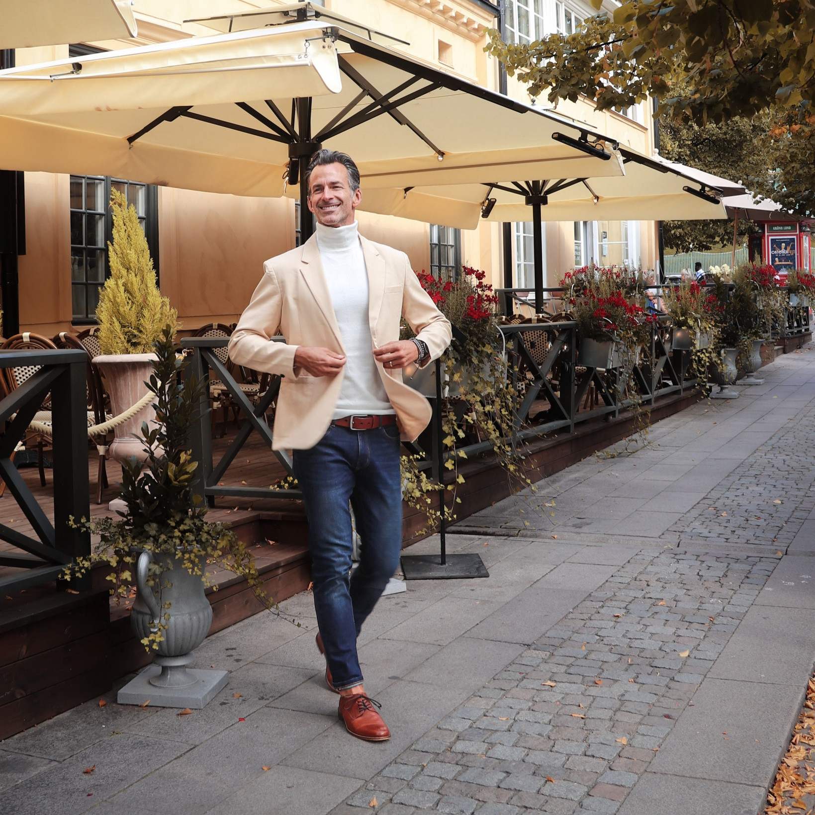 Autumn means layers 🍂 Layer up with attention to style but also with an eye for great prices! Men’s turtleneck sweaters with a sharp fitted blazer over, the look is classic and regal, yet can be fresh and modern. 

#LTKmens #LTKstyletip #LTKSeasonal