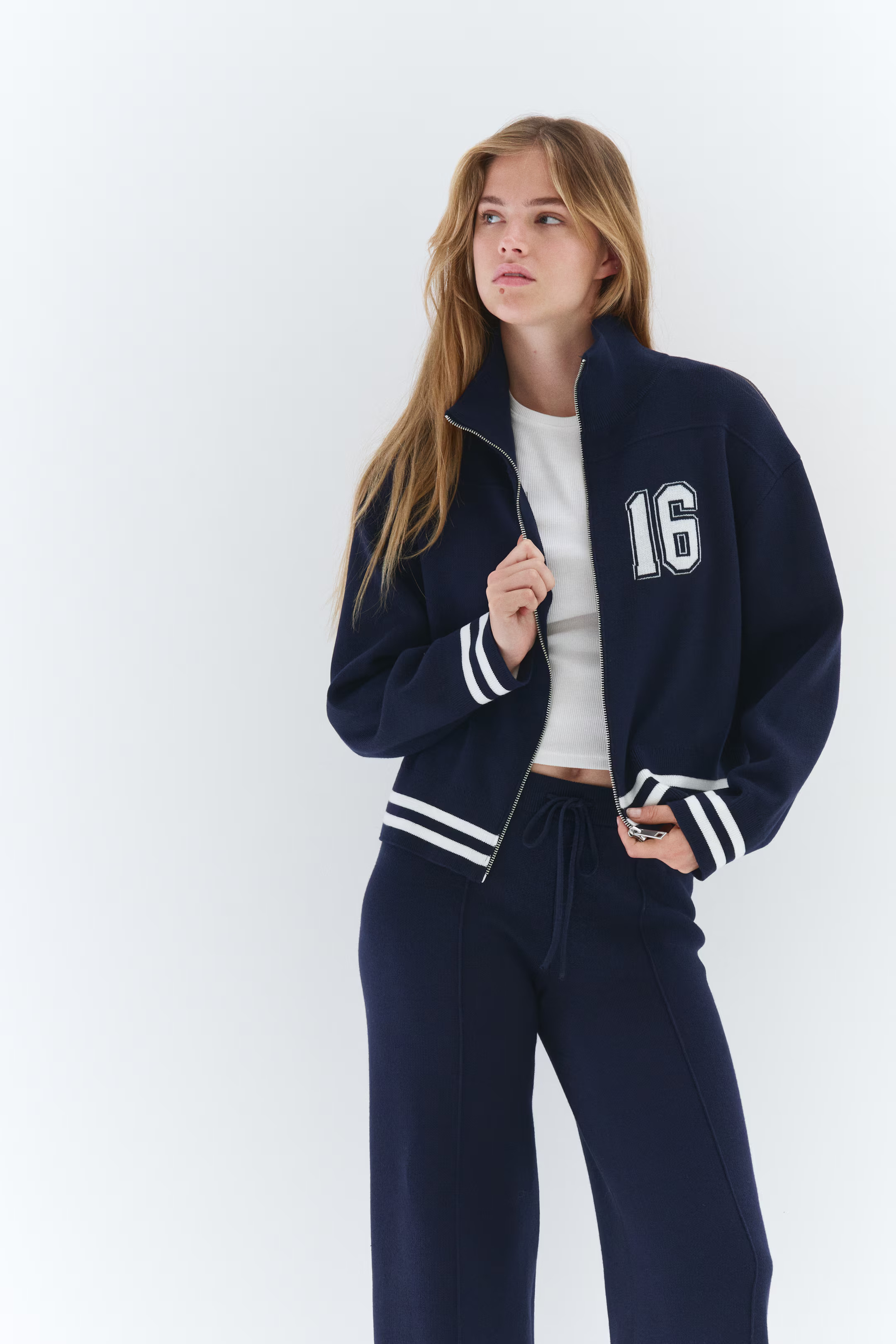 Knitted drawstring trousers | H&M (UK, MY, IN, SG, PH, TW, HK)