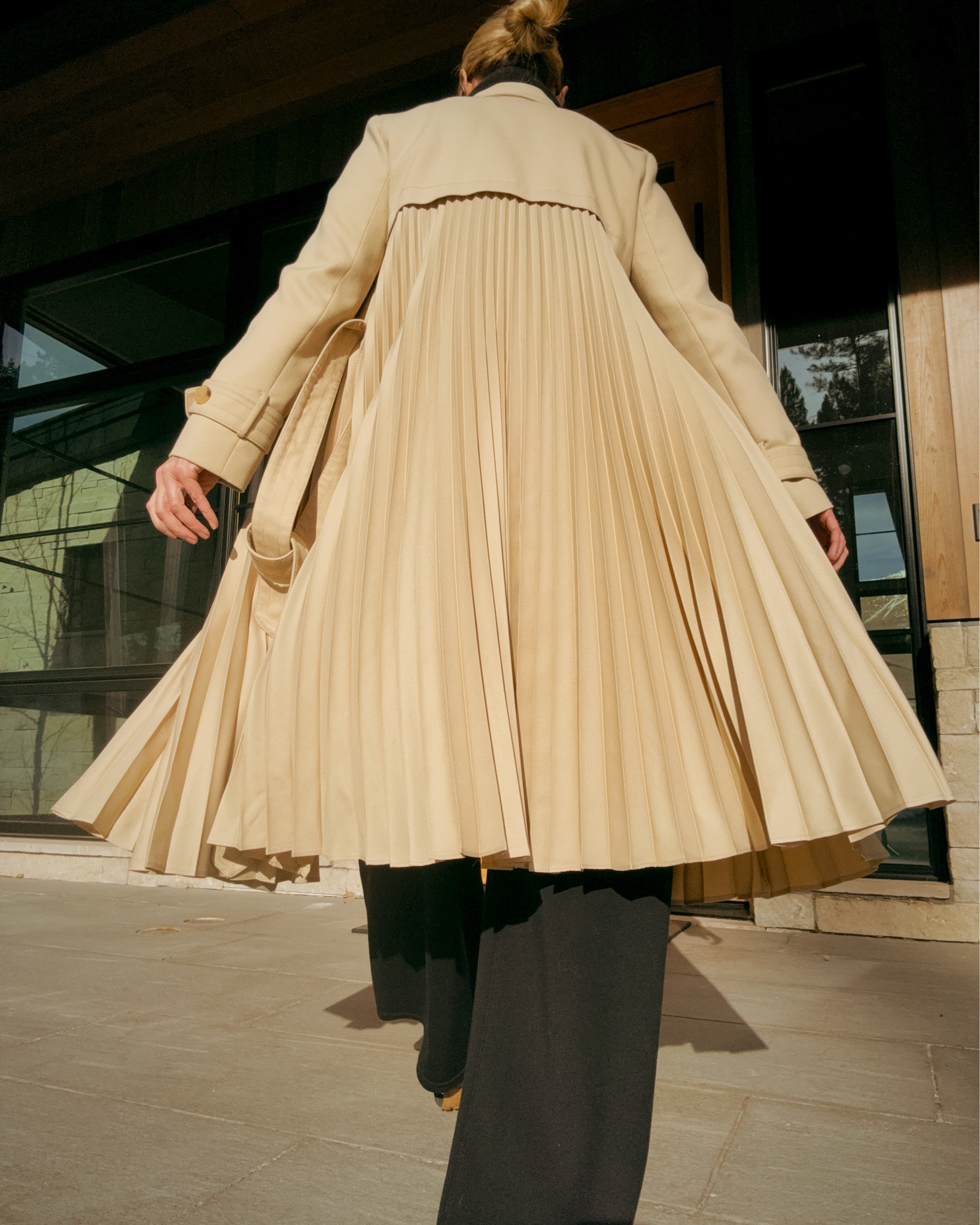 The movement of this trench coat is next-level chic and glamorous. A statement-maker that will bring compliments for years to come. 

#LTKOver40 #LTKTravel #LTKSeasonal