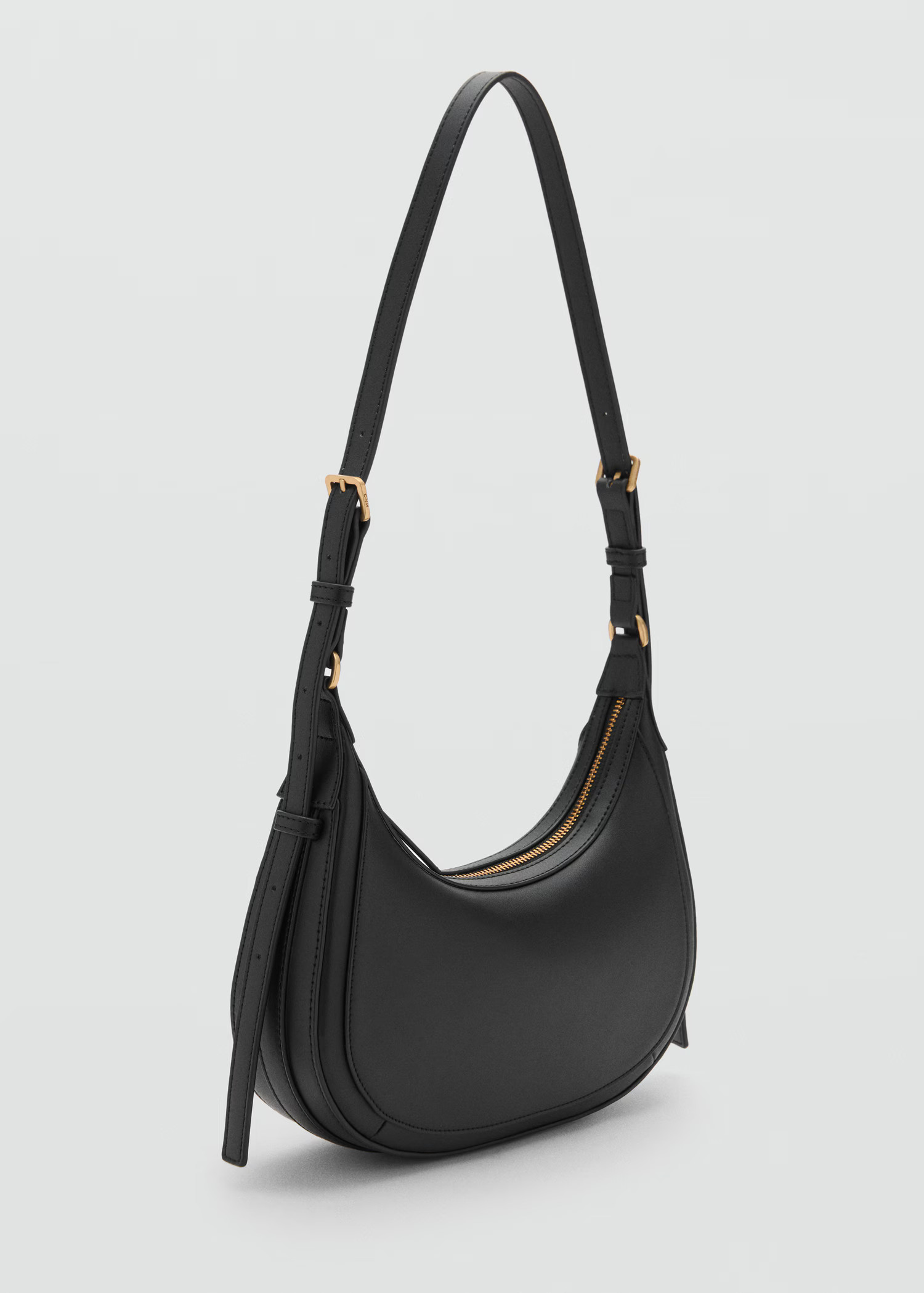 Oval shoulder bag - Women | MANGO United Kingdom | MANGO (UK)
