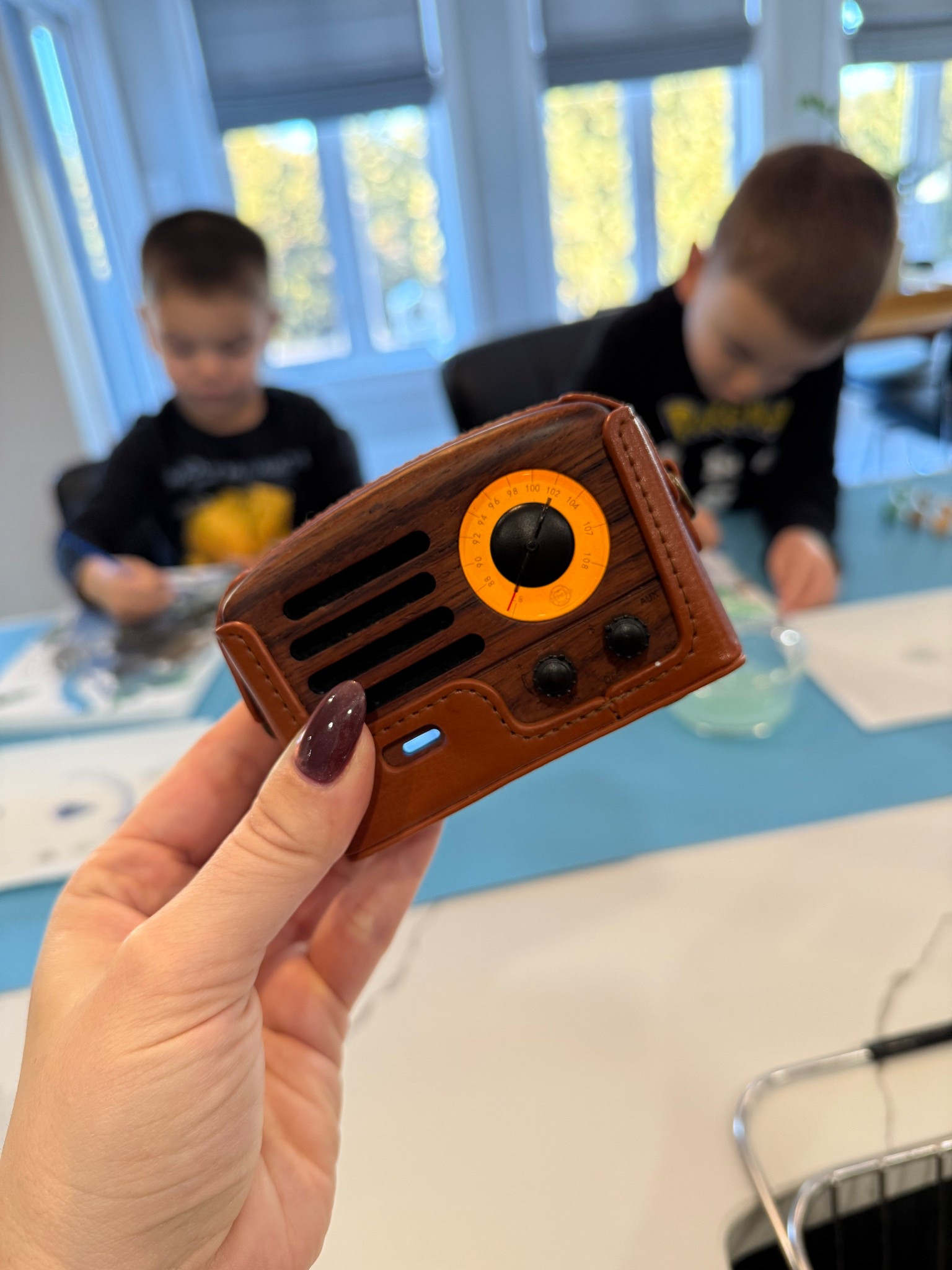 Bringing retro vibes everywhere I go 🎶 This little Muzen vintage speaker is portable, loud, and honestly the cutest accessory in my bag.