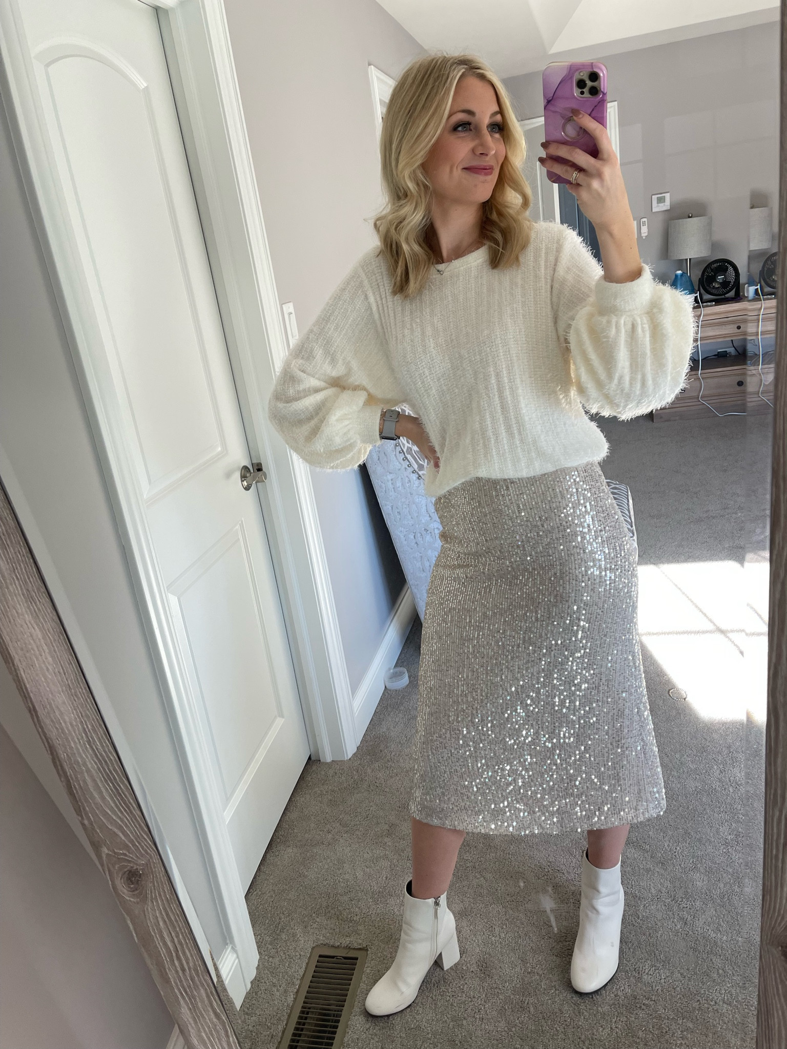 The perfect holiday look! Comfy & cute 🥰 

#LTKHoliday #LTKSeasonal #LTKfit