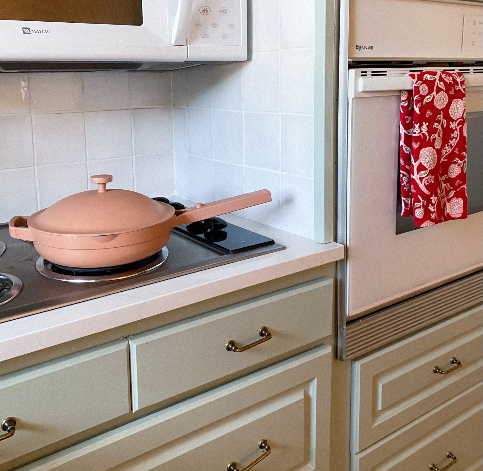 getting my kitchen vday ready! 🍫💕💋🍝
#pink #red #kitchen #decor #handtowels #valentines #galentines #day #ourplace #pan #target #find #affordable 

#LTKSeasonal #LTKGiftGuide #LTKfindsunder50