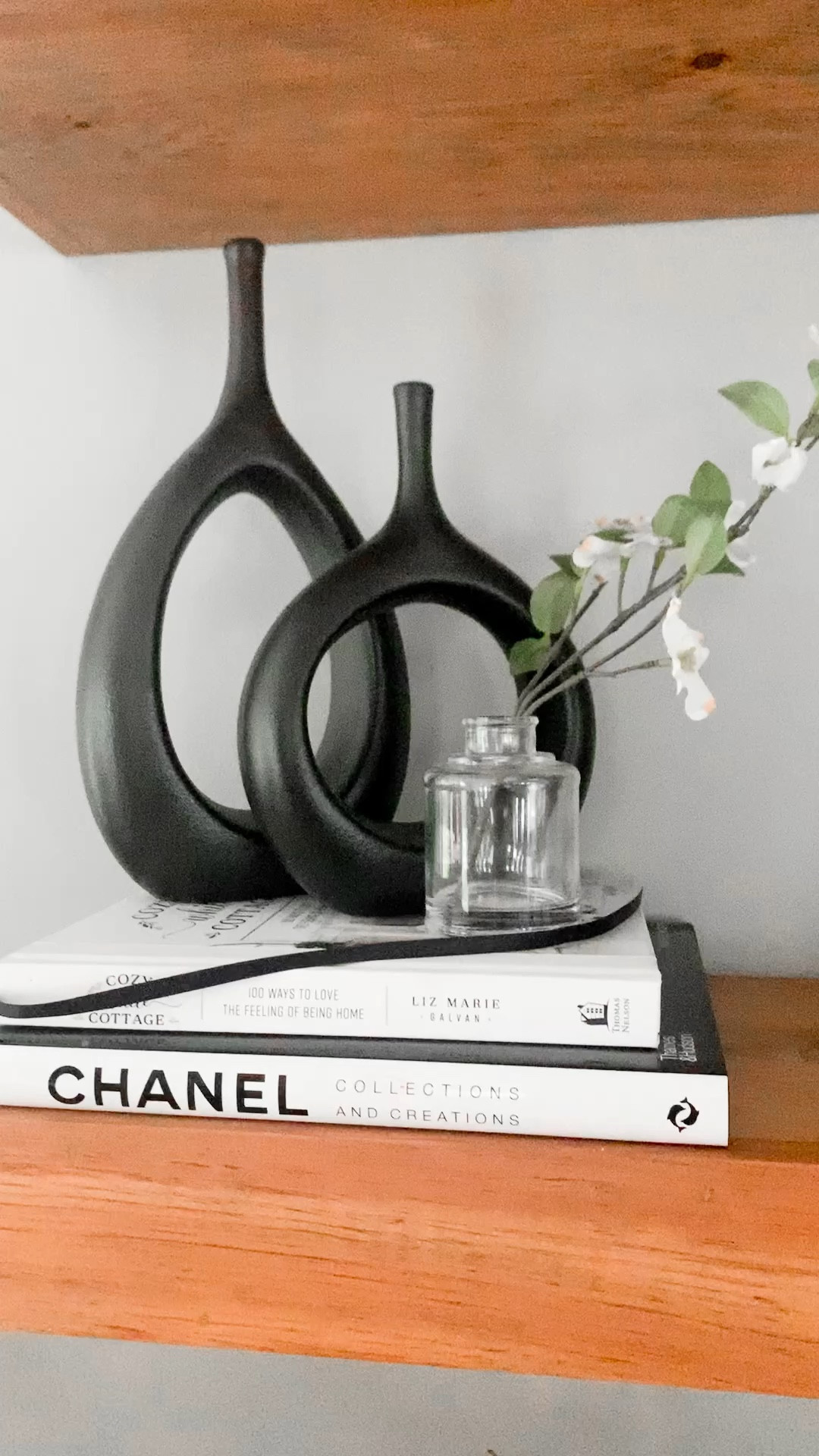 Open Shelf Decor

Vases, amazon finds, amazon home, Amazon deals, target finds, stems, florals, spring decor, home trends, chic home, home decor, home styling 

#LTKstyletip #LTKhome #LTKfindsunder50