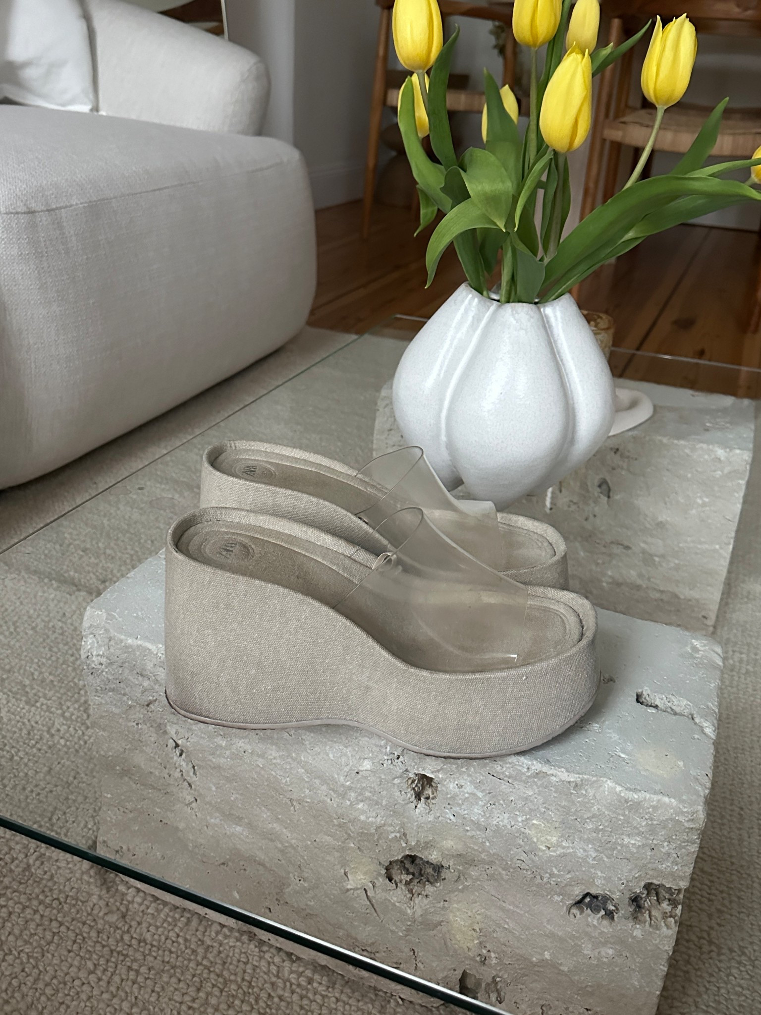 Die bequemsten Schuhe 🥹🤍🫧⭐️ original Zara aber alt 

#LTKdeutschland #LTKsummer #LTKeurope