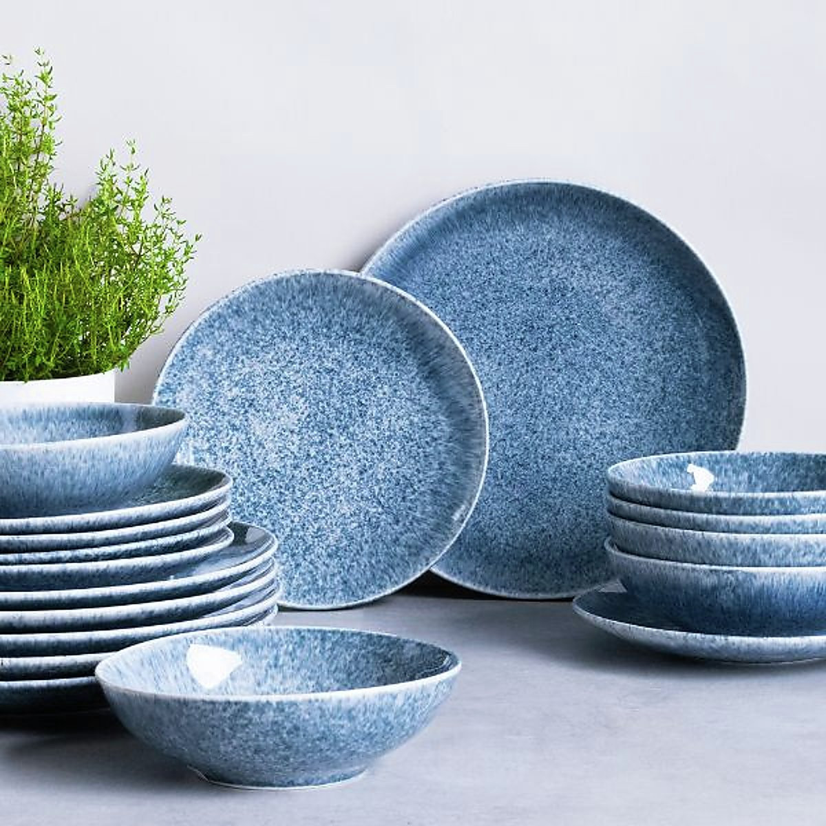Code Maison Feather Reactive 18 Piece Dinner Set - Blue | argos.co.uk