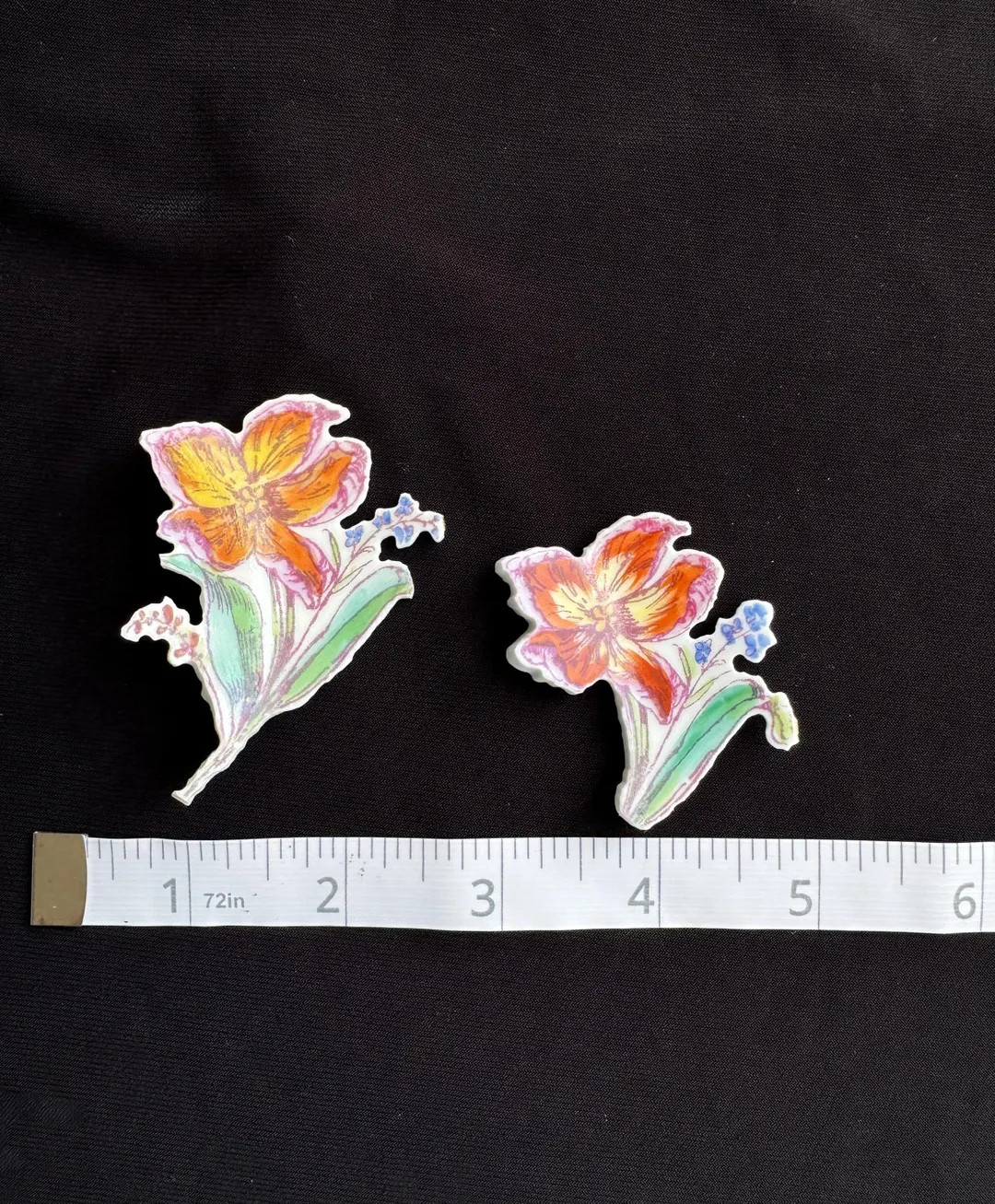 TWO LILY CUTOUTS for Picassiette Mosaics From Vintage China - Etsy | Etsy (US)