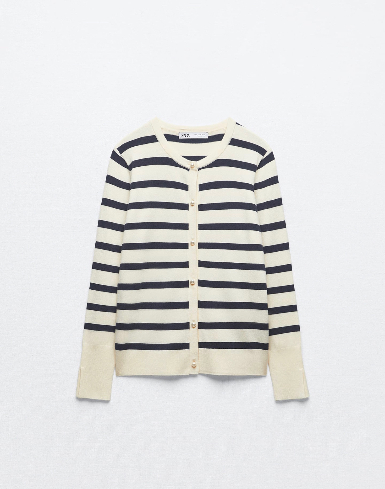 Striped cardigan, striped sweater knitwear, fall trends 

#LTKFind #LTKSeasonal