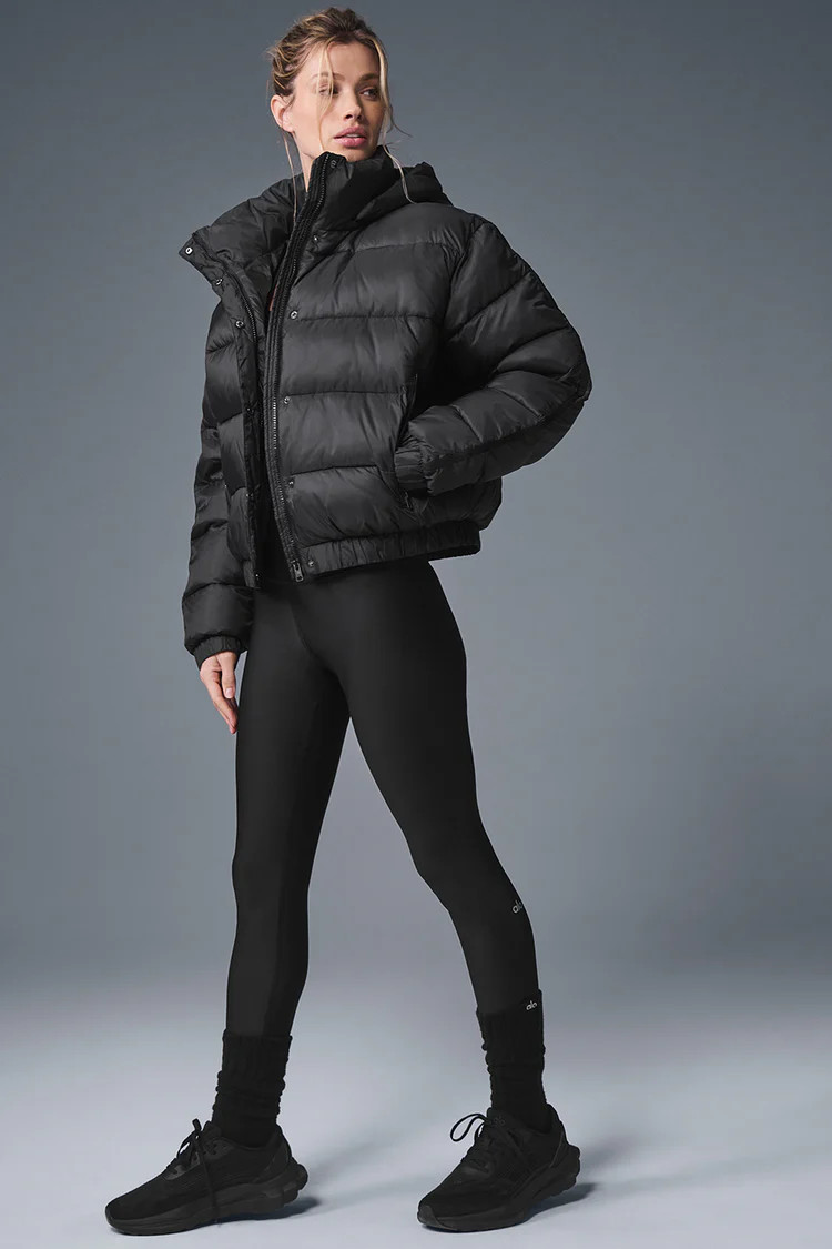 Aspen Love Puffer Jacket - Black | Alo Yoga (US)
