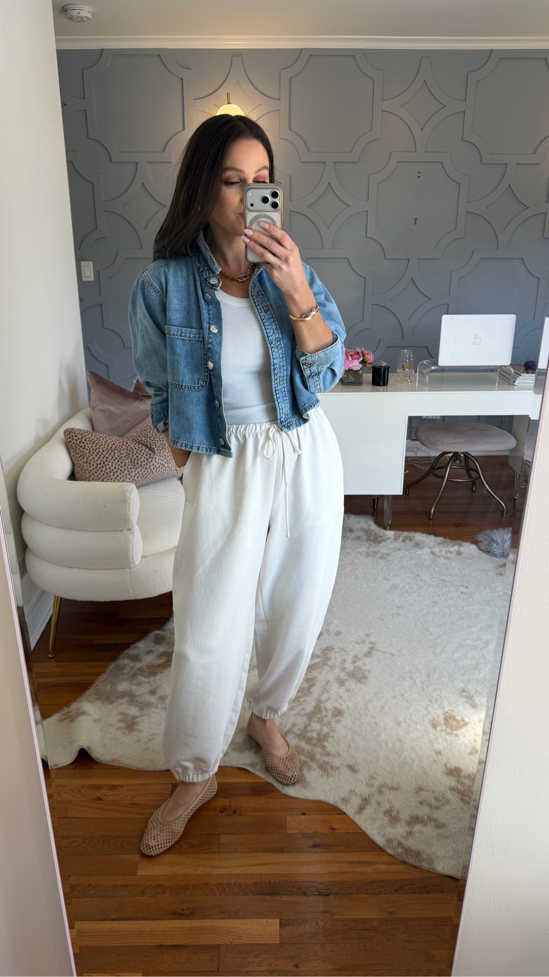 The perfect spring to summer elevated casual pant. You can do your true size or size down one  

#LTKSeasonal #LTKOver40