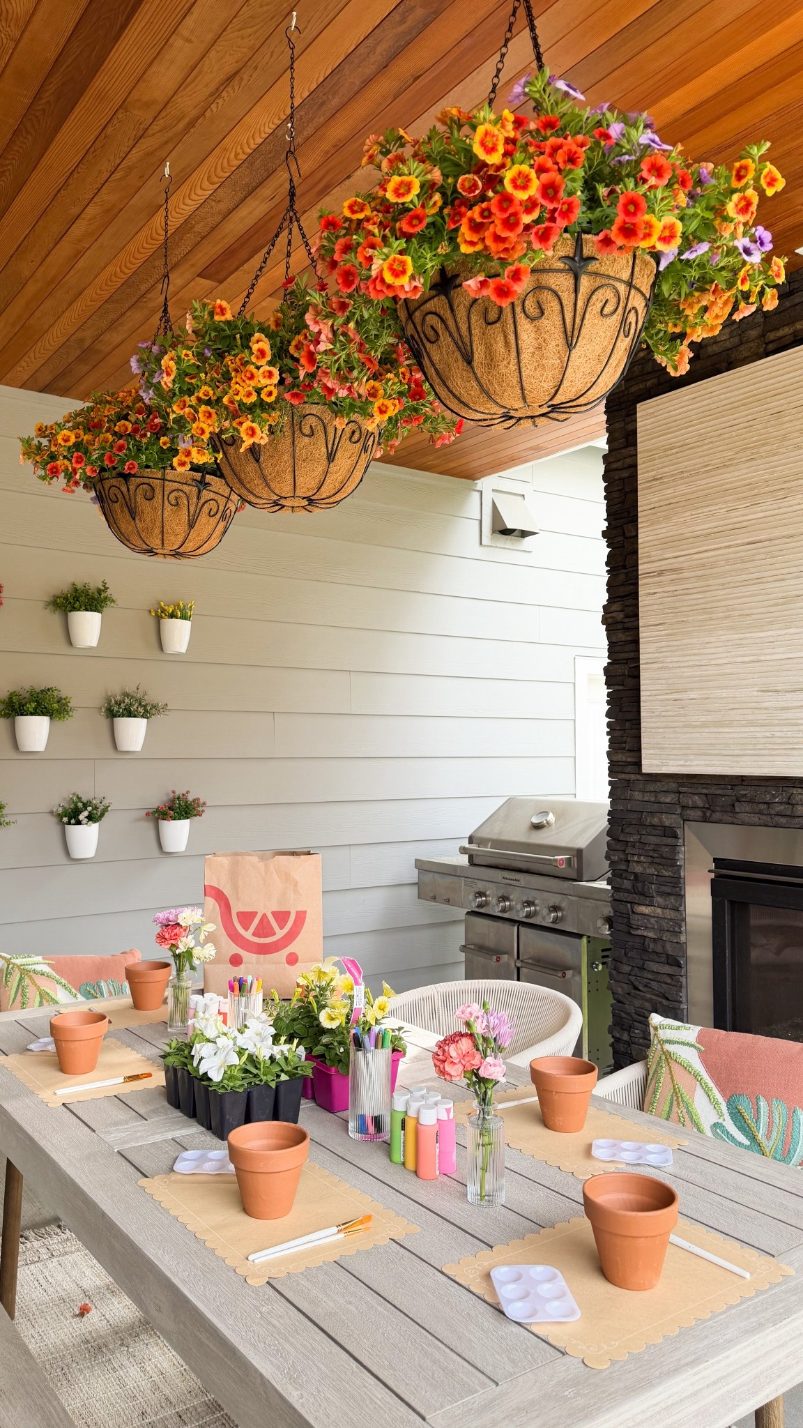 FLOWER POT PAINTING MOTHER'S DAY IDEA! 

outdoor chairs and rug, lanterns, hanging planters, artificial flowers, home finds, patio furniture, outdoor furniture, paint, paint brushes, kraft mat

#LTKSeasonal #LTKMothersDay #LTKHome