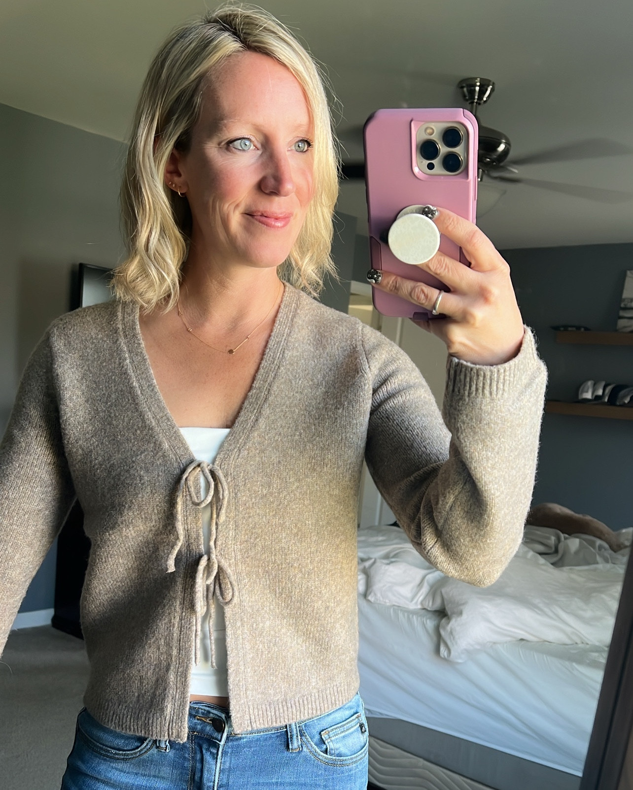 A few fall finds from Abercrombie! Sweater runs big, wearing an XS. Wearing a small in the bodysuit and a small in the dress (it’s tight but meant to be snug). I’m 5’4” 134 lbs for reference!

#LTKOver40 #LTKFindsUnder100