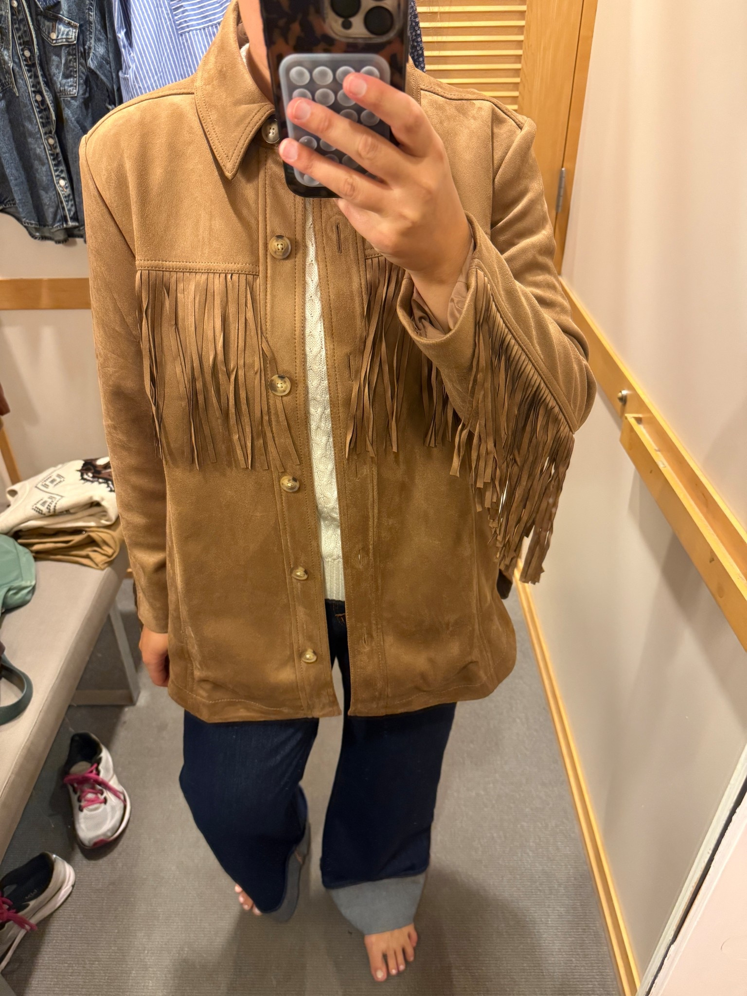 Loving the western style fall arrivals at Loft!

Loft
Western style
Fringe jacket
Cable knit

#LTKFindsUnder100 #LTKStyleTip #LTKSeasonal
