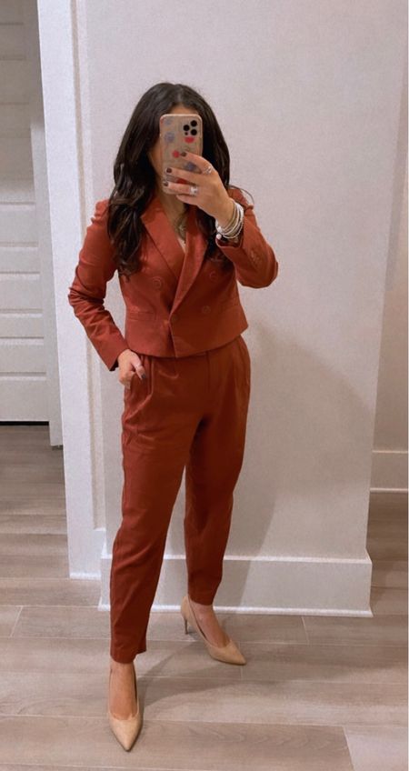 The perfect fall suit!