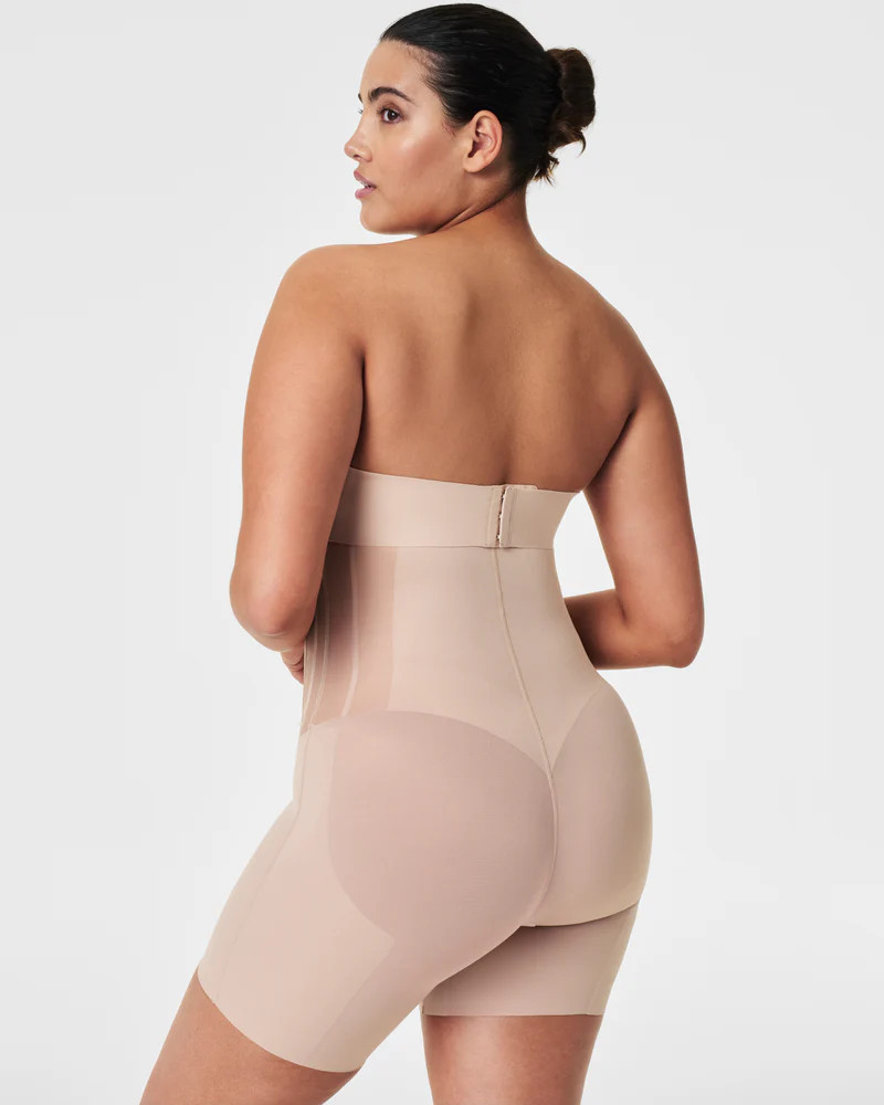 SPANXsupersculpt™ TotalContour High-Waisted Mid-Thigh Short | Spanx