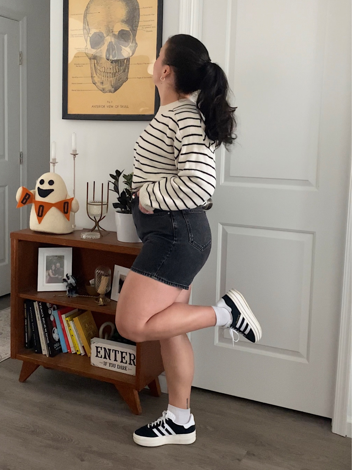 The shoes of the season 👻
Obsessed with these Adidas Gazelle Bolds! They do run a half to full size big! I’m a 6.5-7 and the 6 fit me perfectly!!