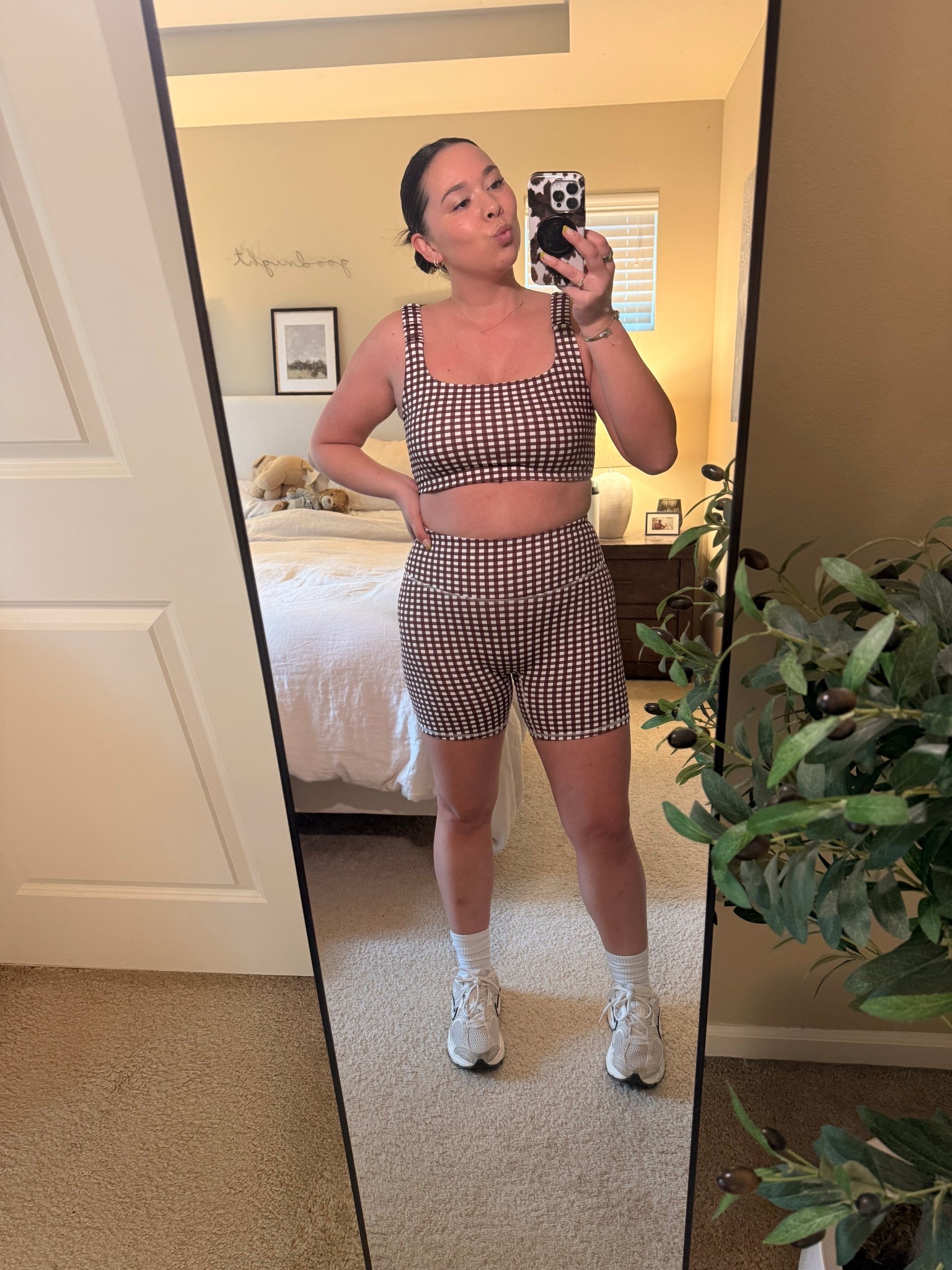 Easy and quick set from Amazon for spring time! 🐥🤎

#LTKootd #LTKMidsize #LTKSeasonal